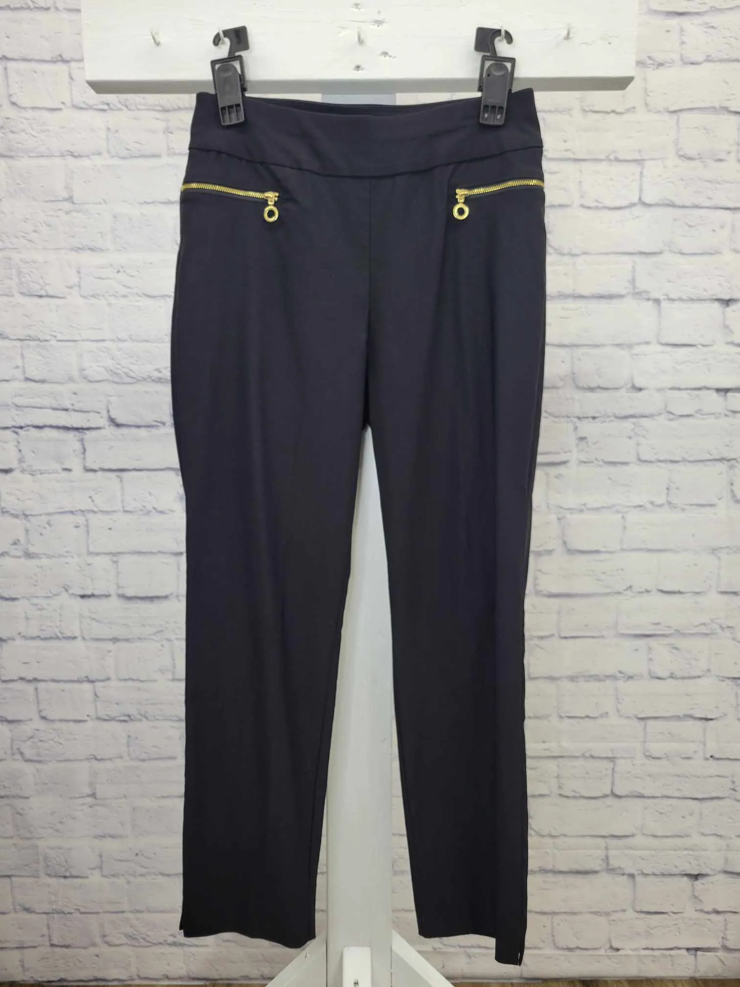 8R BLACK A378570 Susan Graver Regular Ultra Stretch Pull-On Ankle Pants w/Zip Pockets