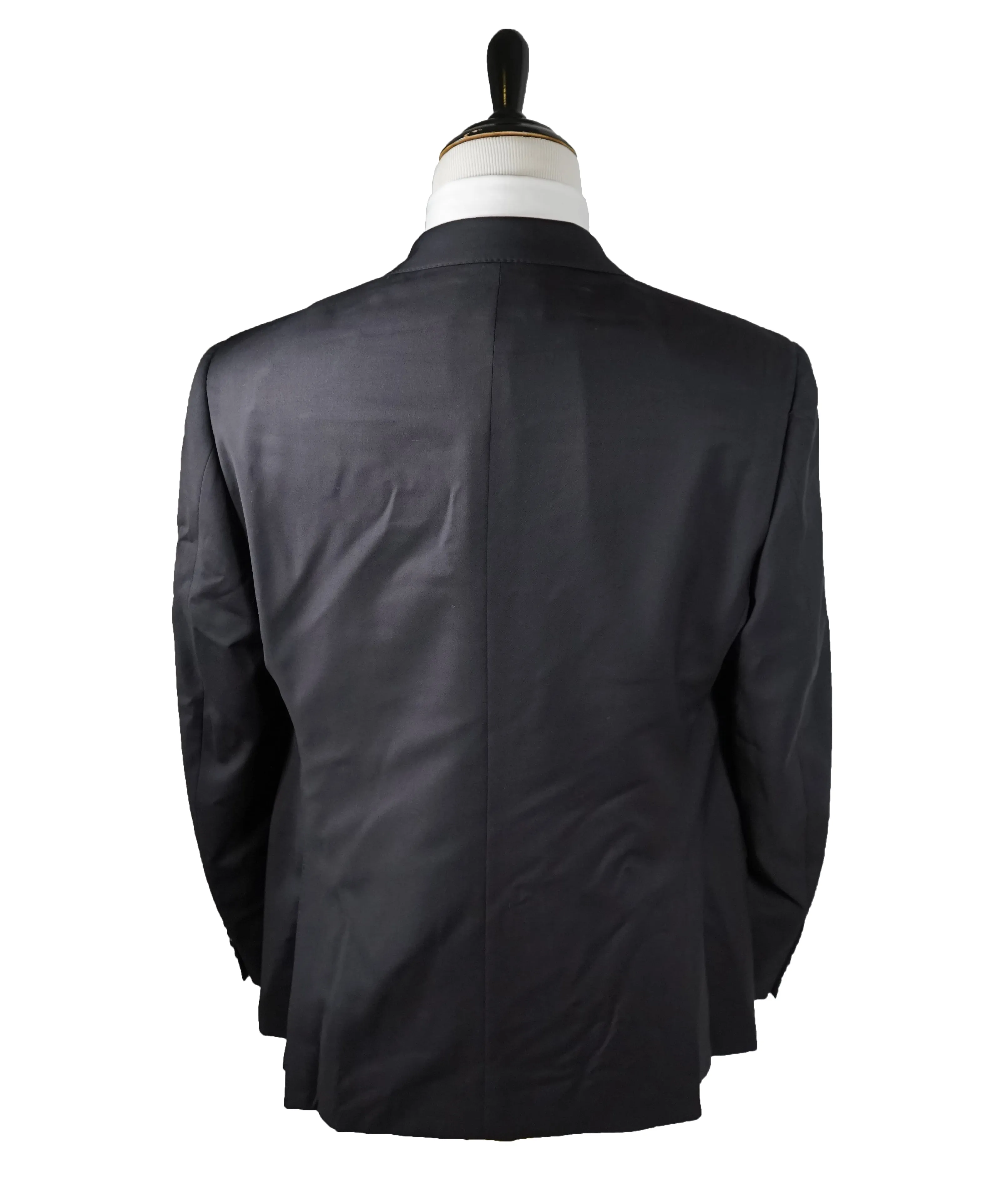 ARMANI COLLEZIONI - “G Line” Natural Stretch Solid Navy Suit - 44R