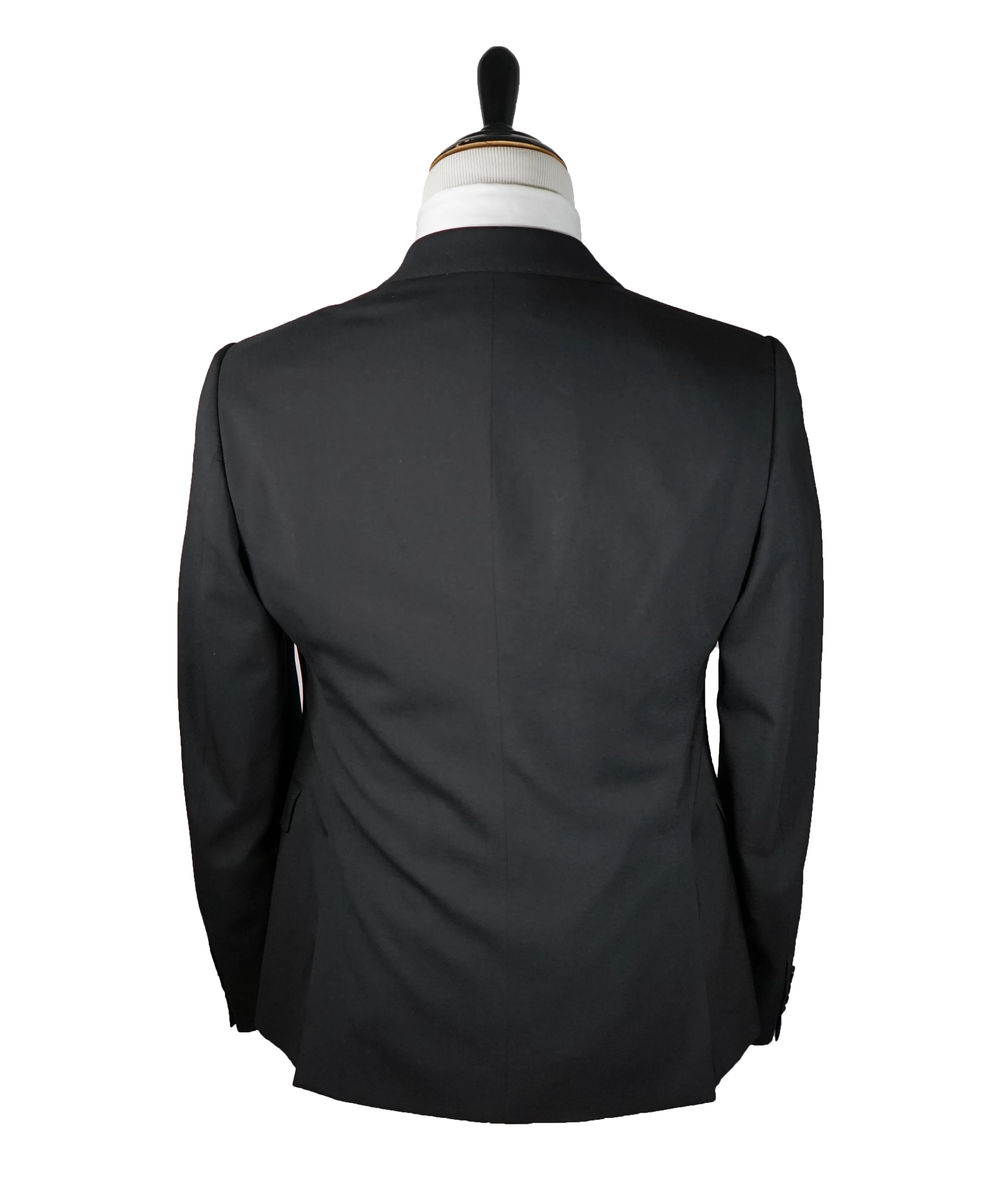 ARMANI COLLEZIONI - M Line Slim Drop 8 Black Peak Lapel Suit - 42R