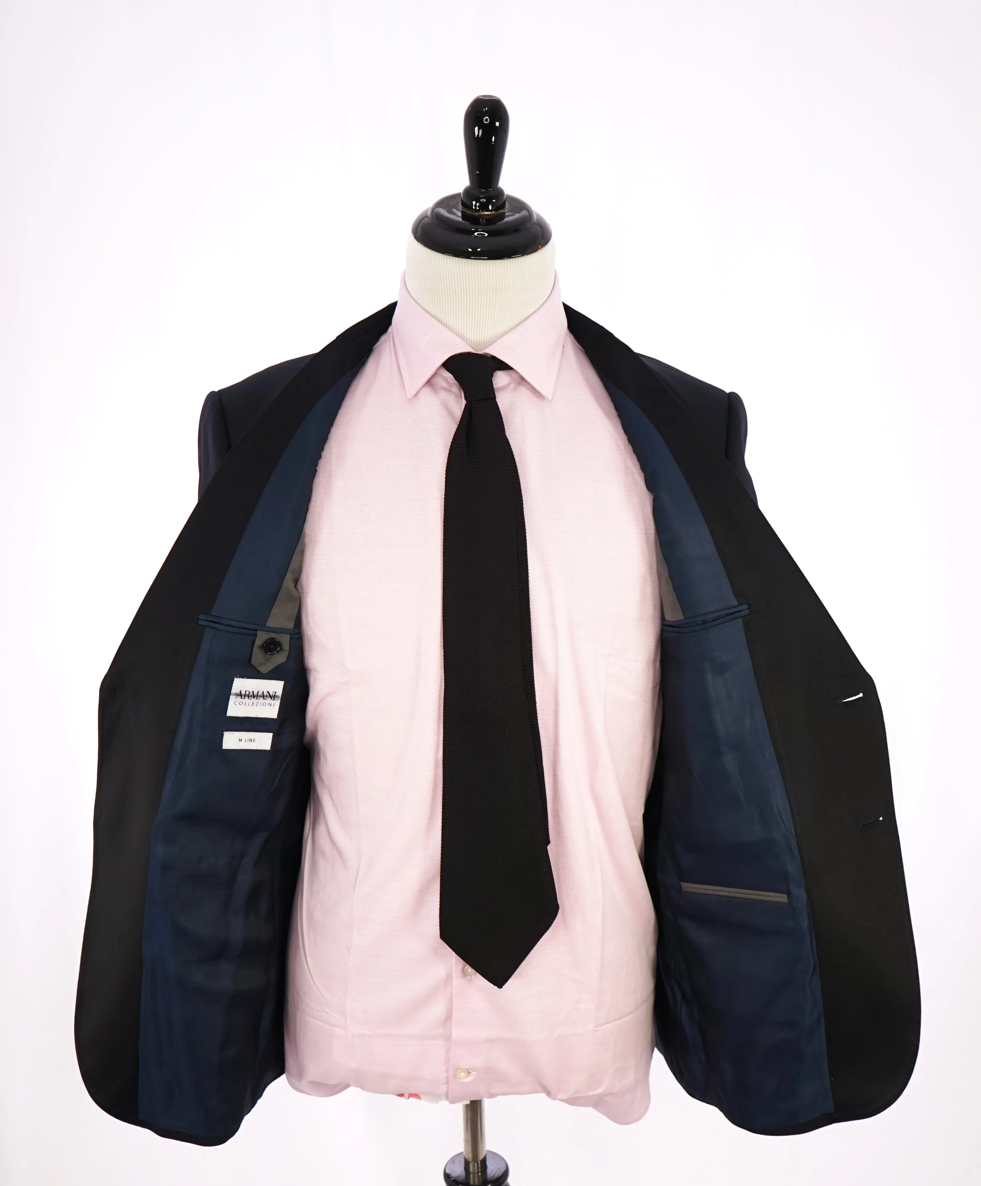 ARMANI COLLEZIONI - "M Line" Blue Slim 1-Button Tuxedo Peak Lapels - 42R