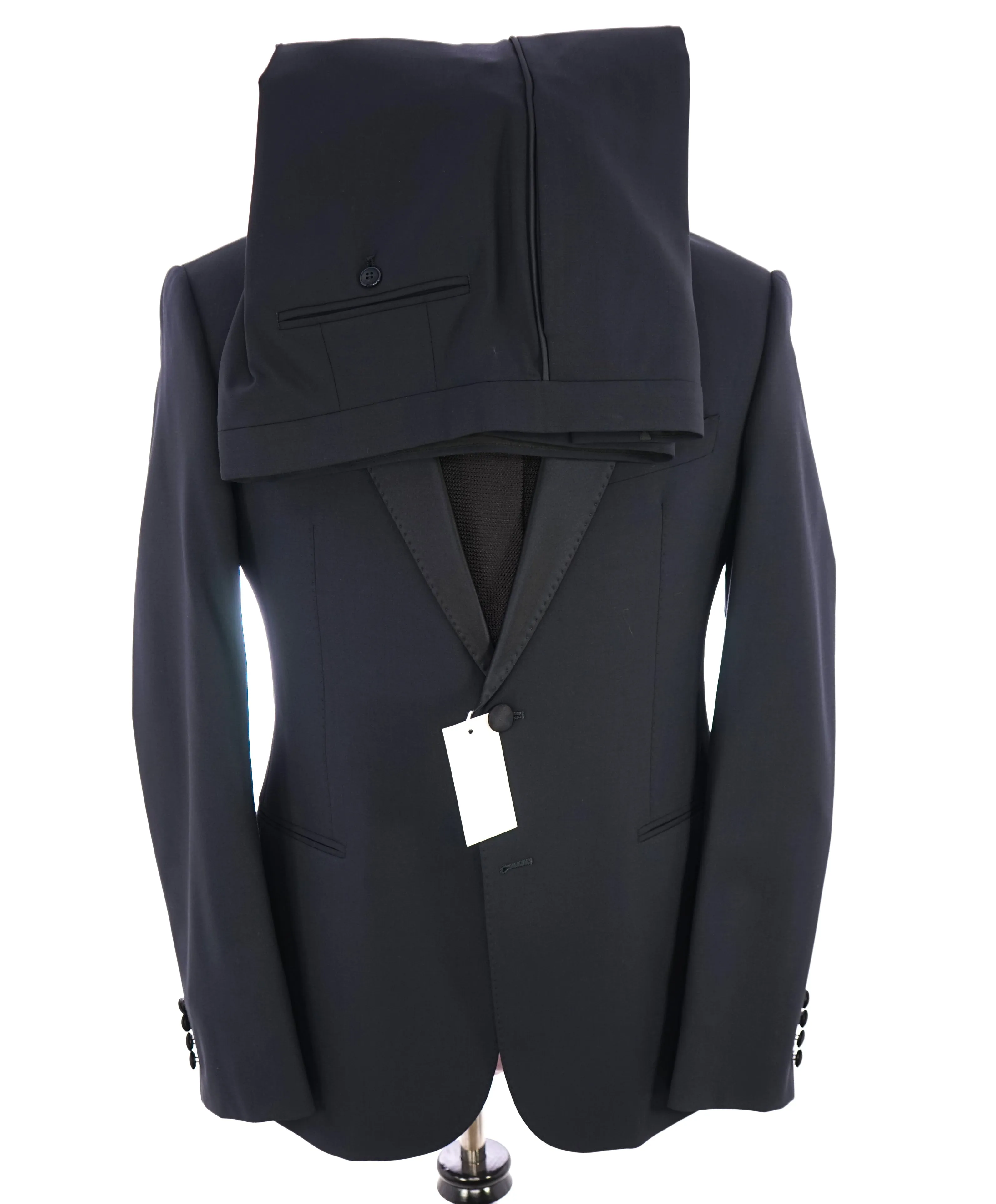 ARMANI COLLEZIONI - "M Line" Blue Slim 1-Button Tuxedo Peak Lapels - 42R