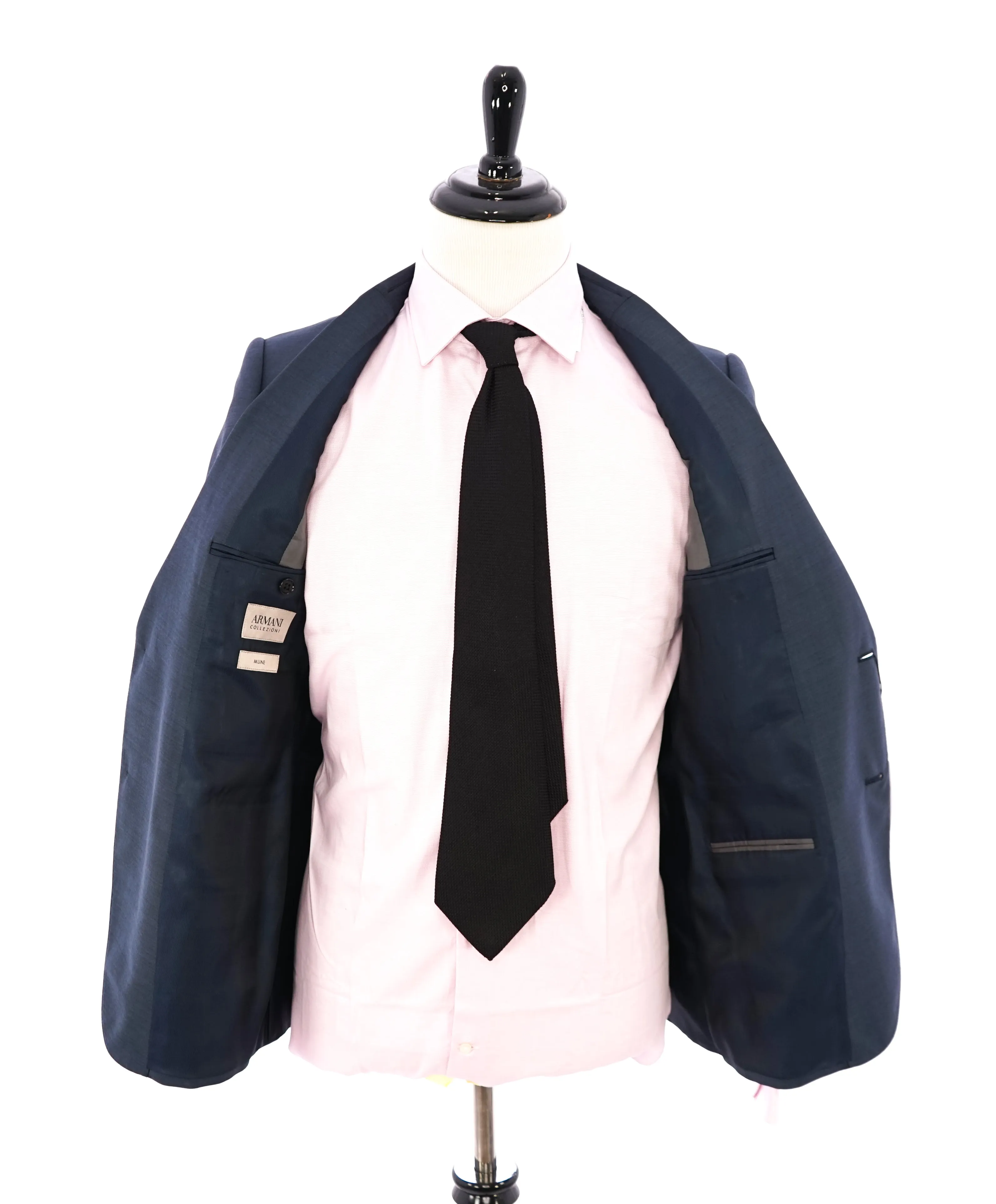 ARMANI COLLEZIONI - "M Line" Slim Modern Pastel Blue Notch Lapel Suit - 40R