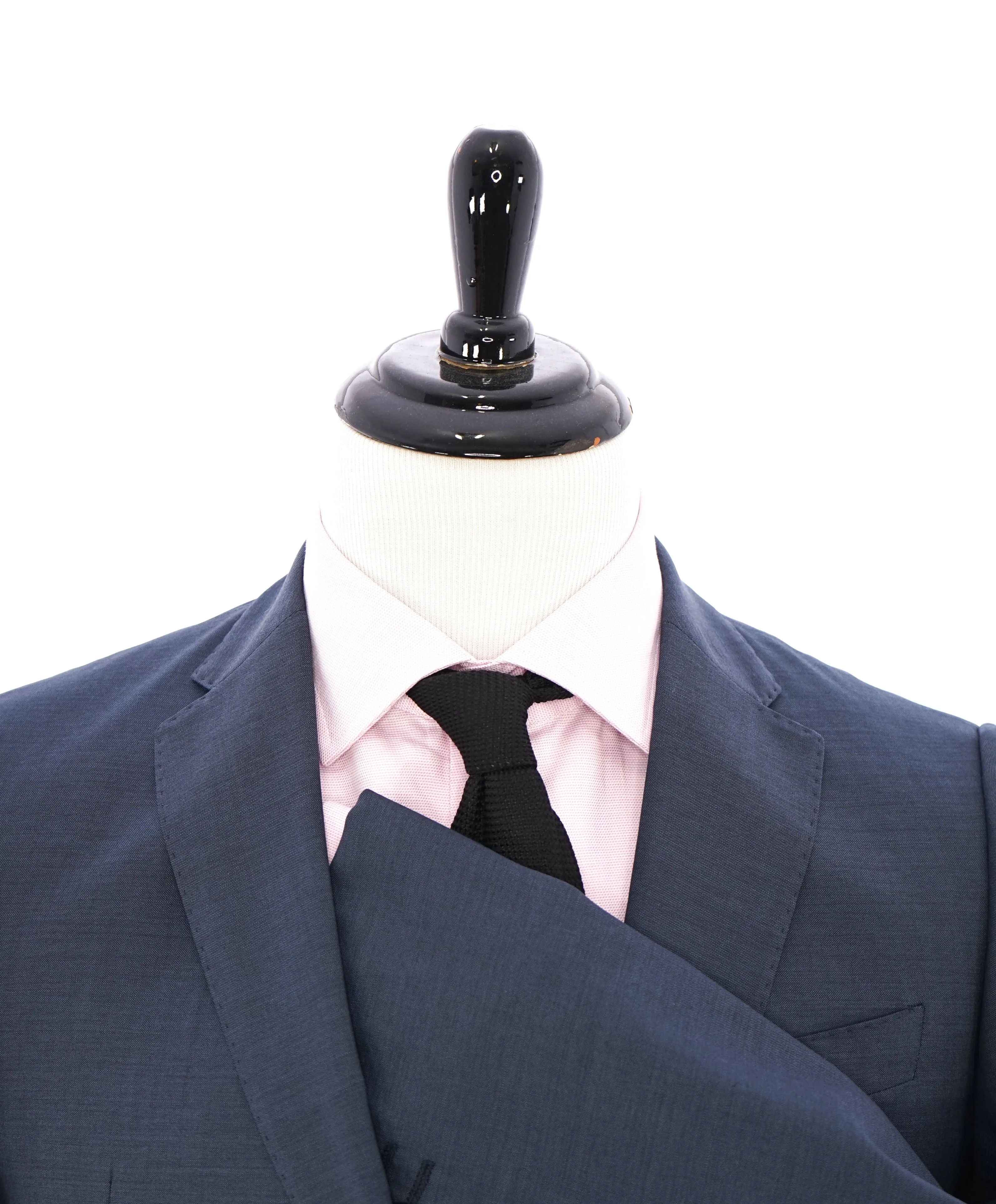 ARMANI COLLEZIONI - "M Line" Slim Modern Pastel Blue Notch Lapel Suit - 40R