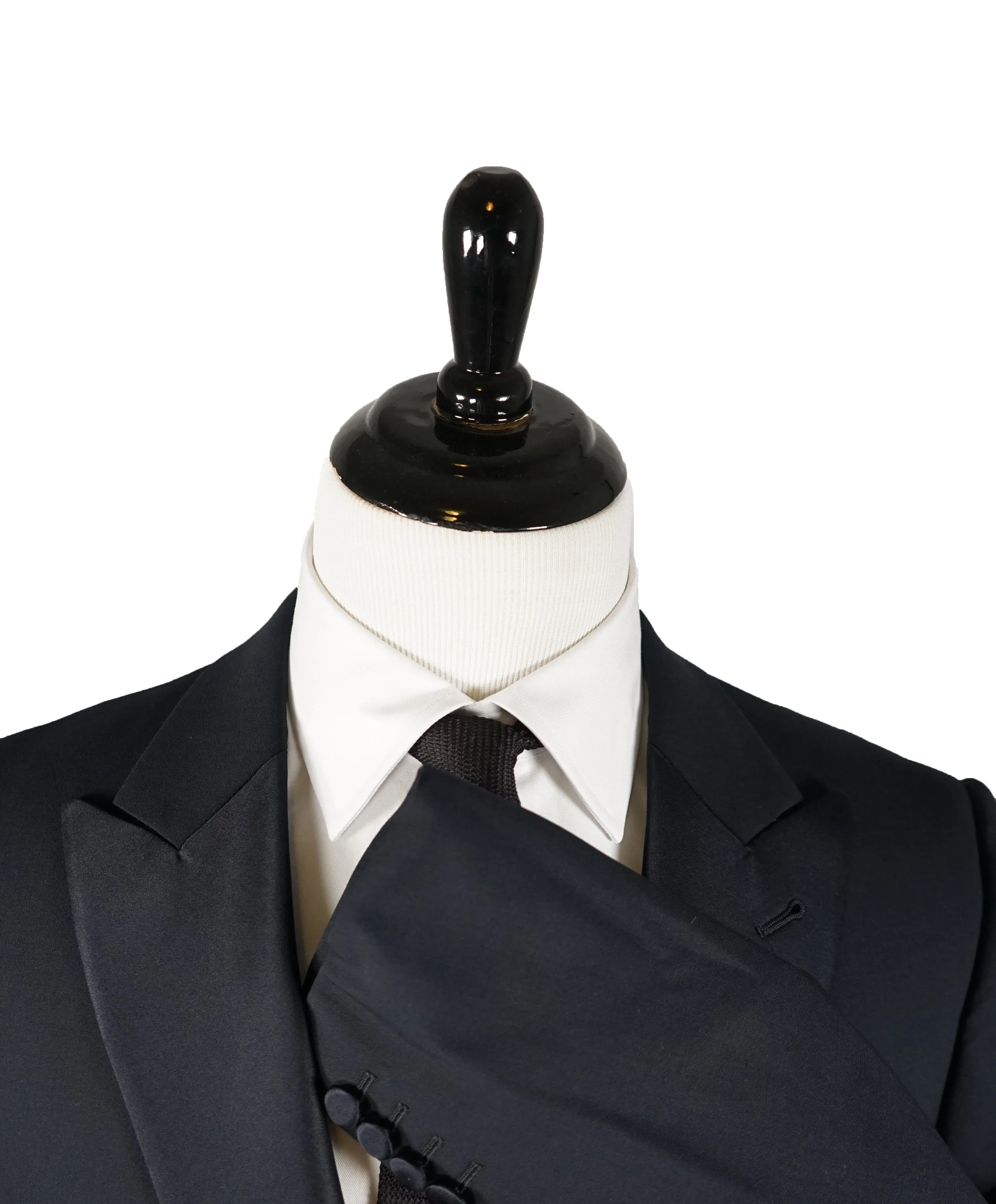 ARMANI COLLEZIONI - S Line Navy Blue Tuxedo Peak Lapels - 42R