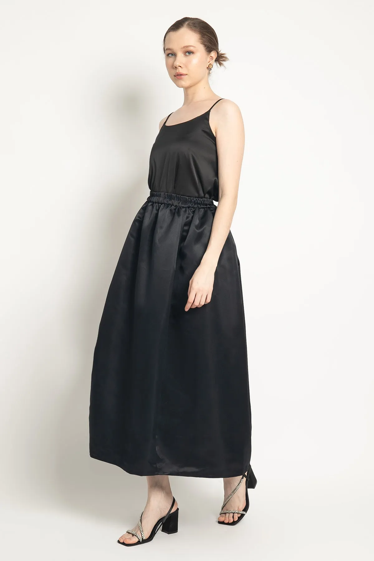 Cassia Ballon Skirt in Black