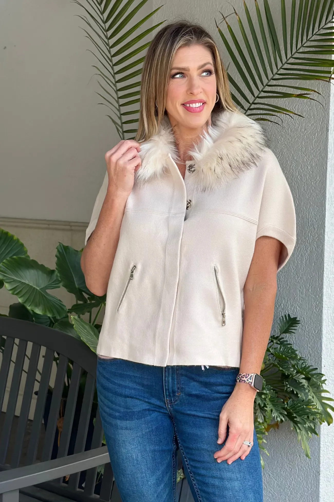Dolce Cabo Faux Fur Collar Short Sleeve Cardigan-Cream