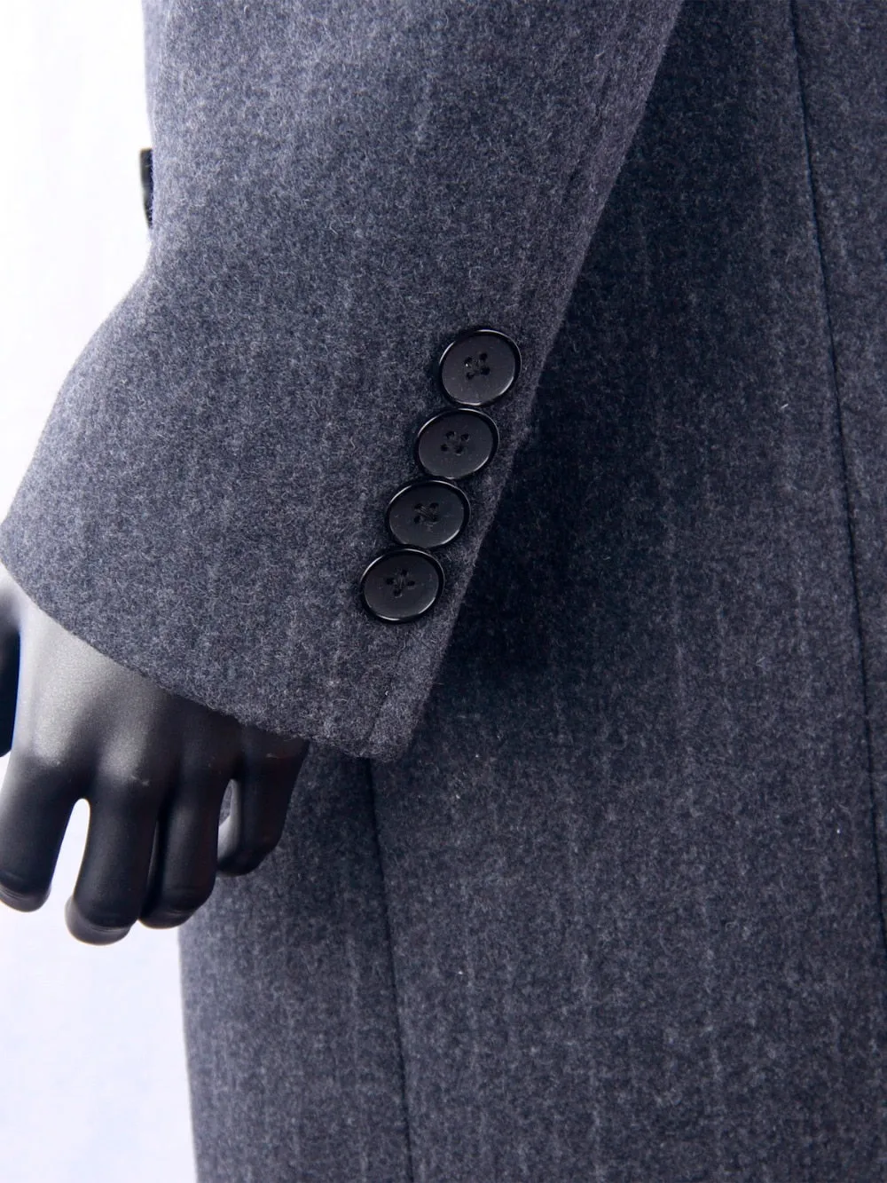 DOUBLE-BREASTED OVERCOAT
