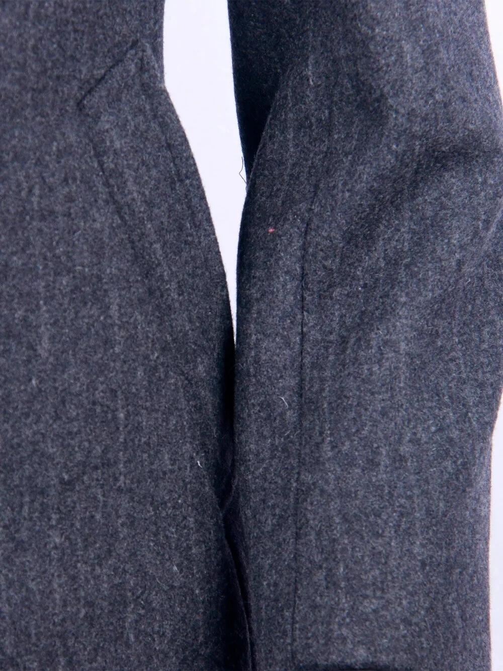 DOUBLE-BREASTED OVERCOAT