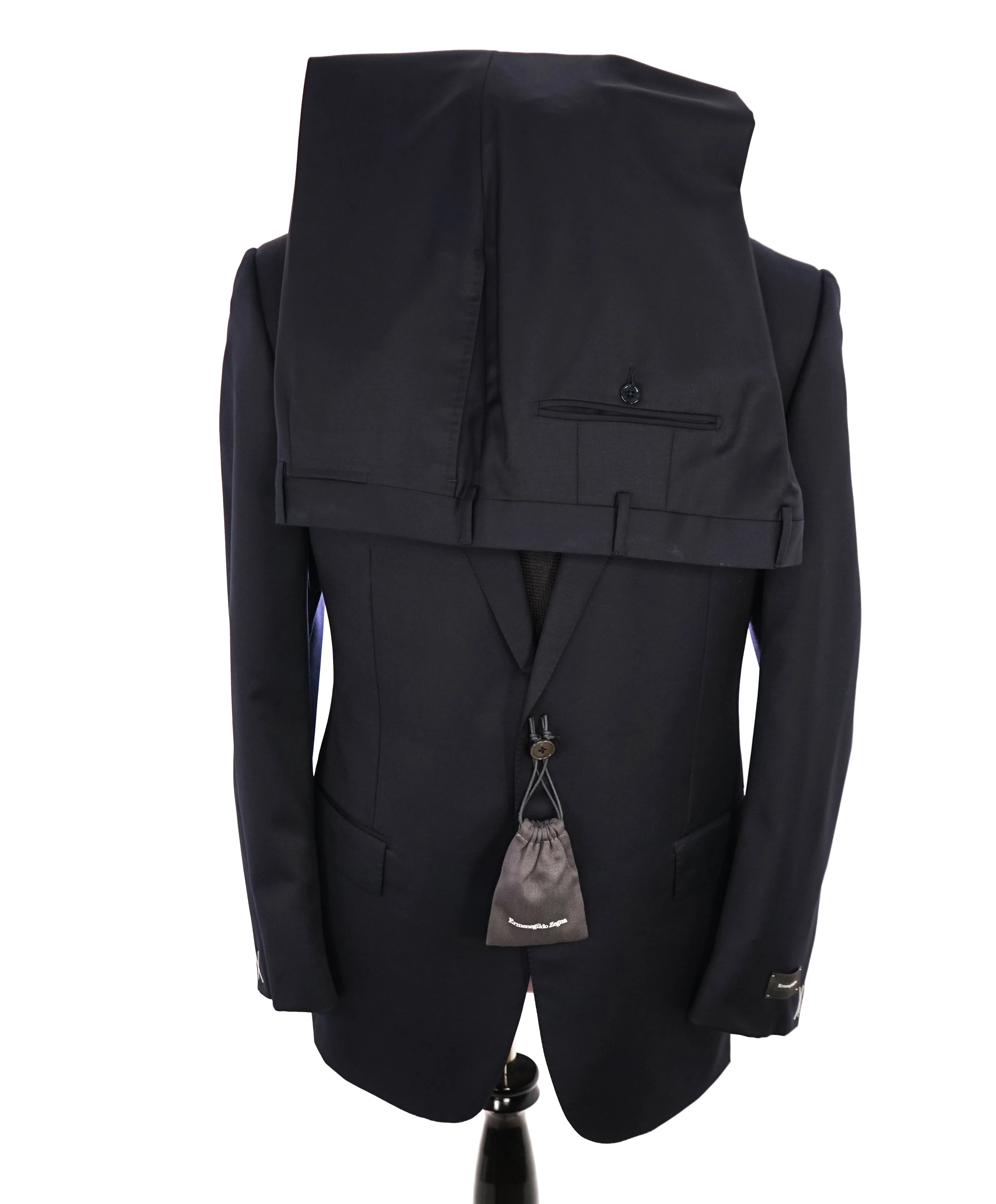 ERMENEGILDO ZEGNA - "Micronsphere" Collection Solid Blue Navy Suit - 46R