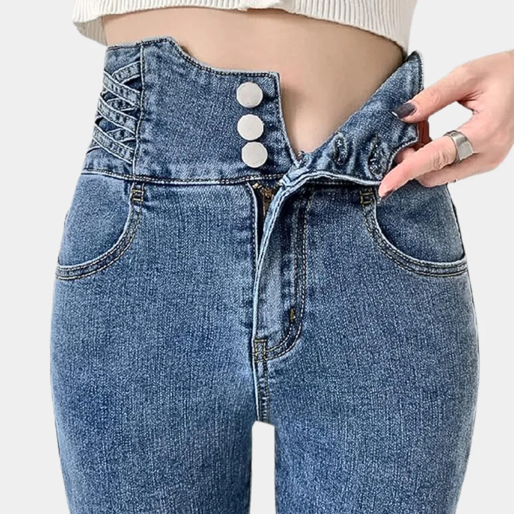 Fashionable high-waisted jeans for women