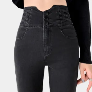 Fashionable high-waisted jeans for women