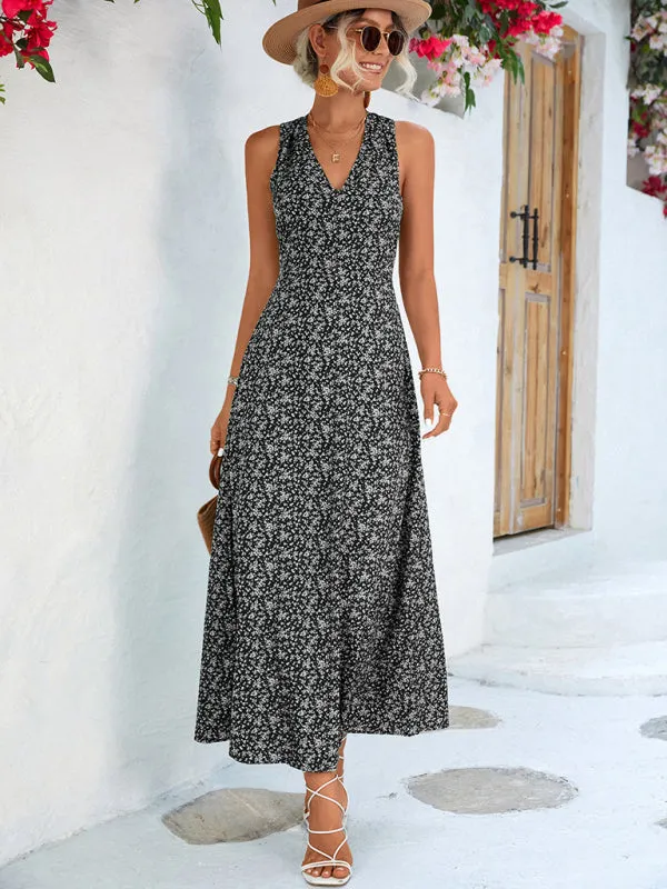 Floral Print Maxi Dress with V-Neck Halter Design