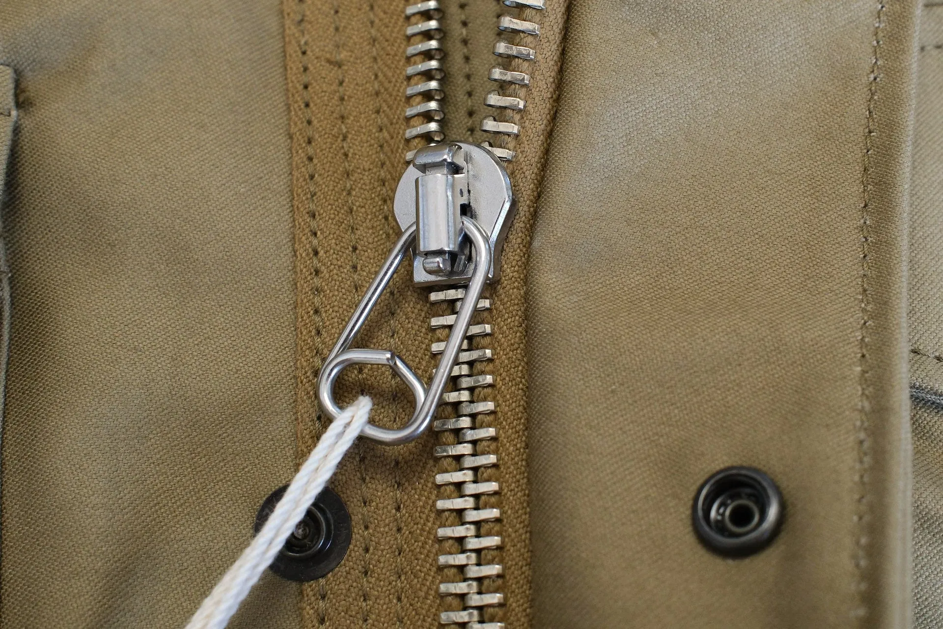 Freewheelers "M-1951" Military Back Satin Field Jacket (Dark Tan)