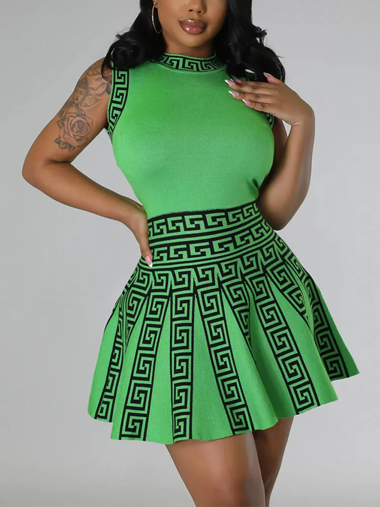 Geometry Sleeveless Pleated Dress