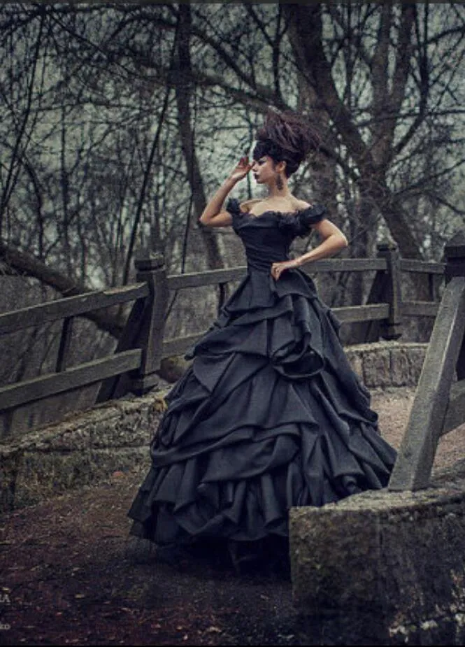 Gothic Vintage Satin Bridal Dress Off The Shoulder Black Ruched Ball Gown Free Shipping