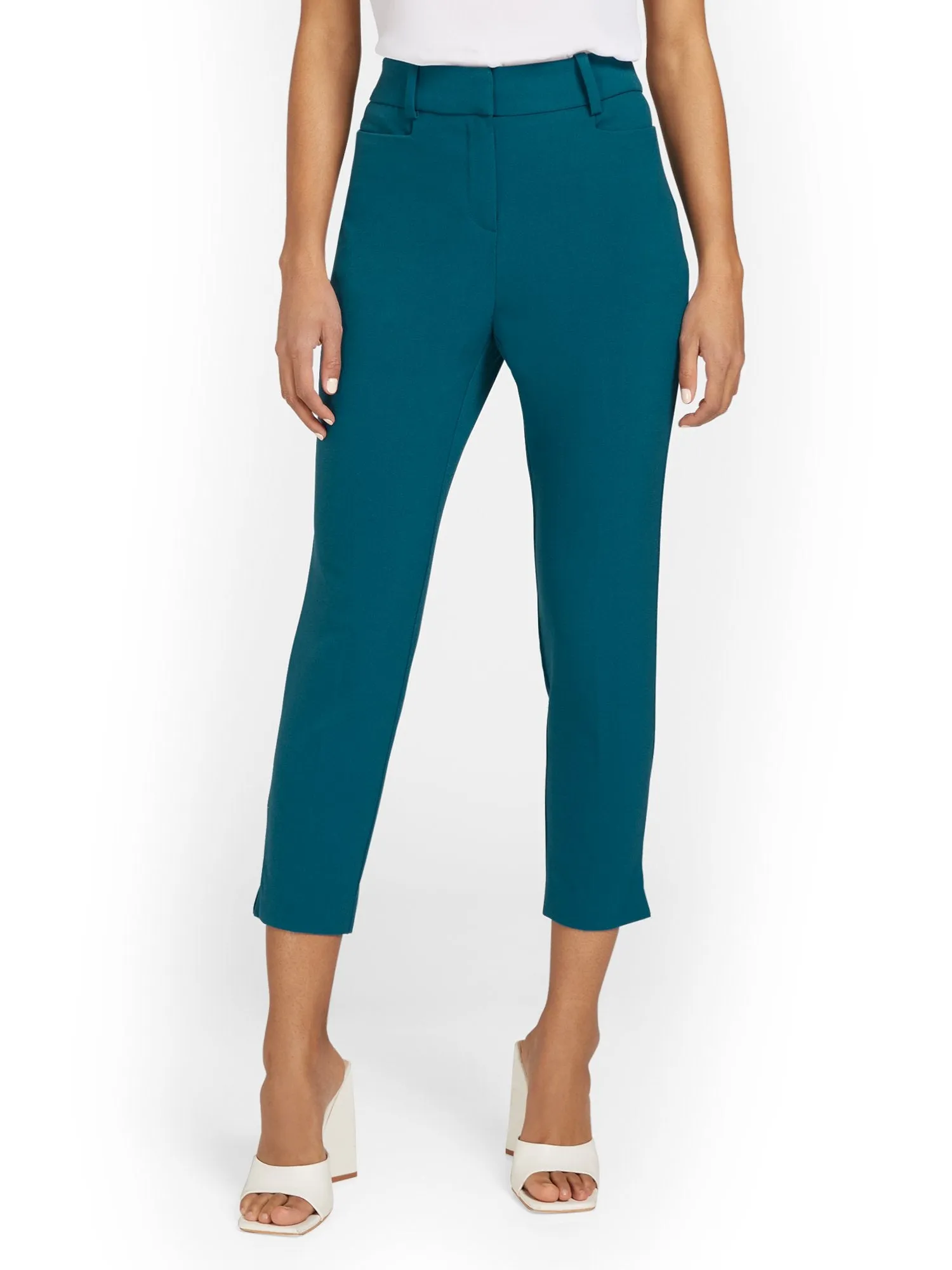 High-Waisted Capri Pant - Essential Stretch