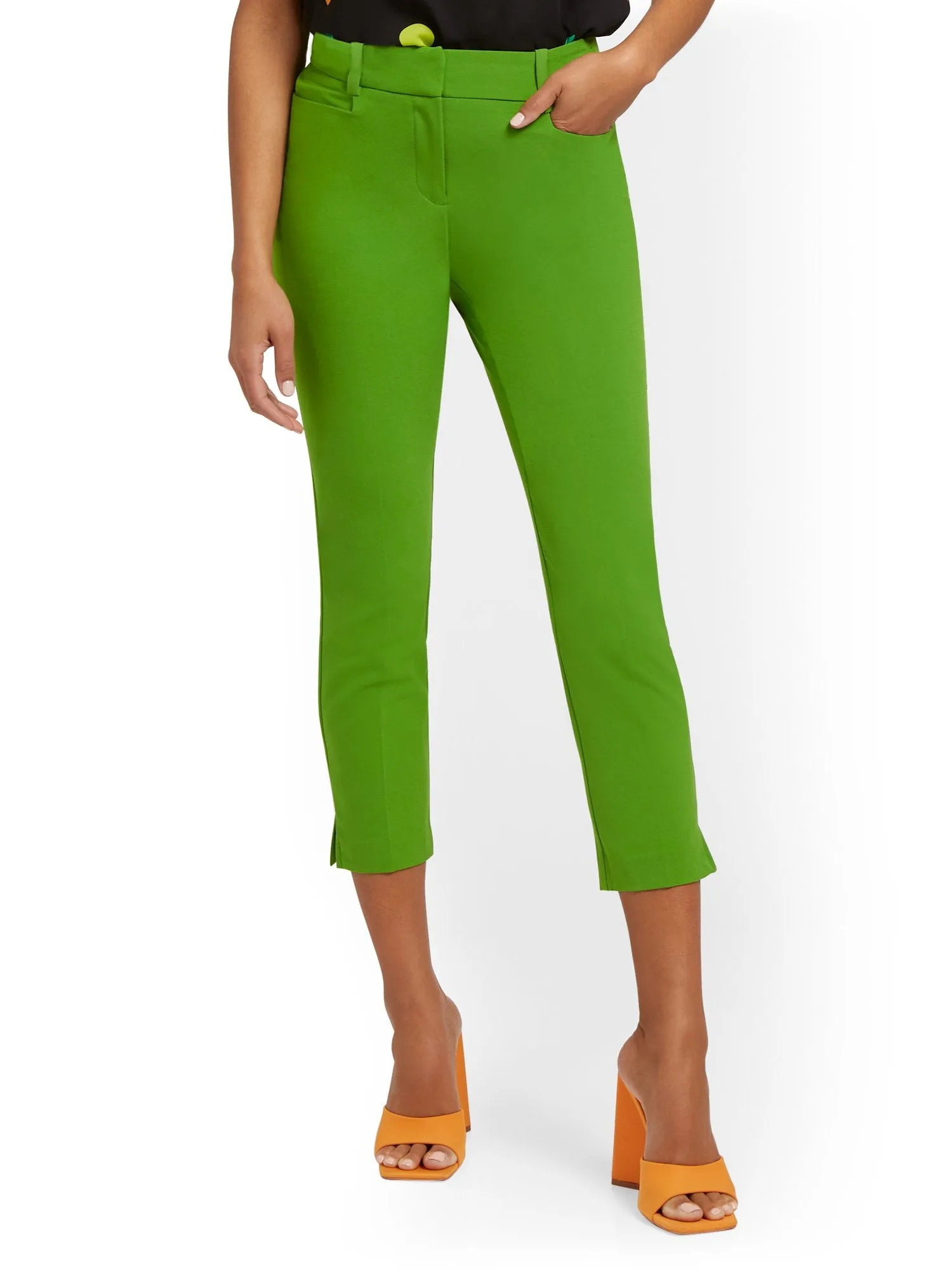 High-Waisted Capri Pant - Essential Stretch