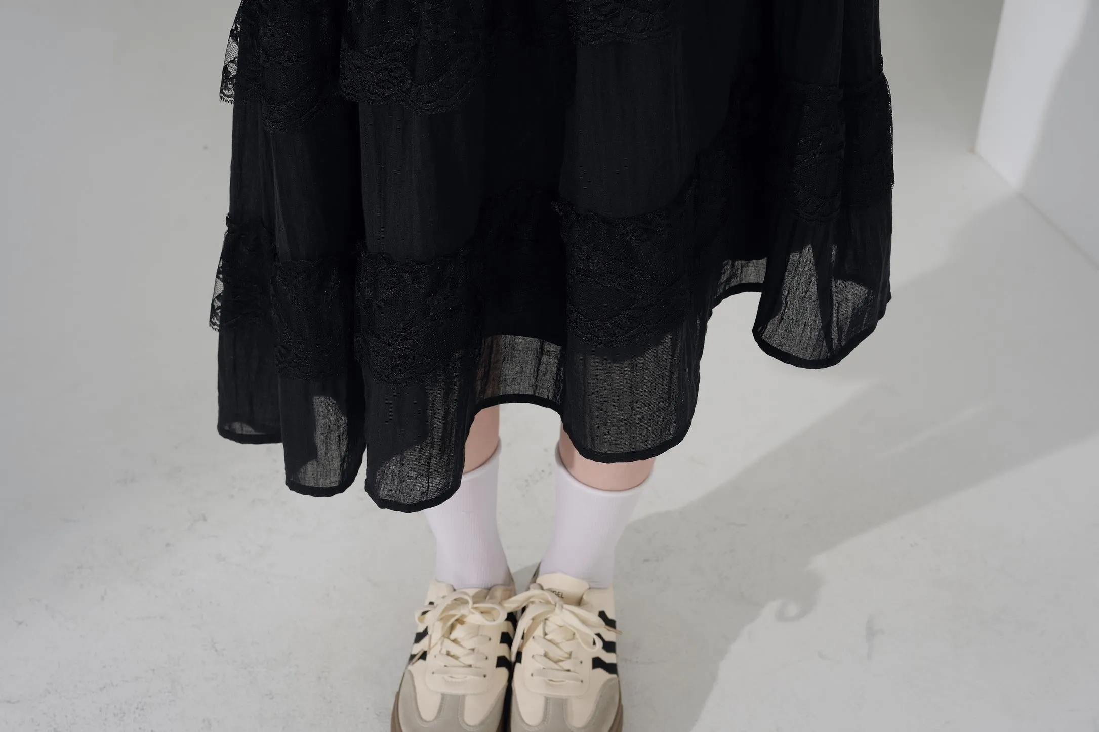 High Waisted Solid Skirt with Mesh Patchwork for a Chic Look
