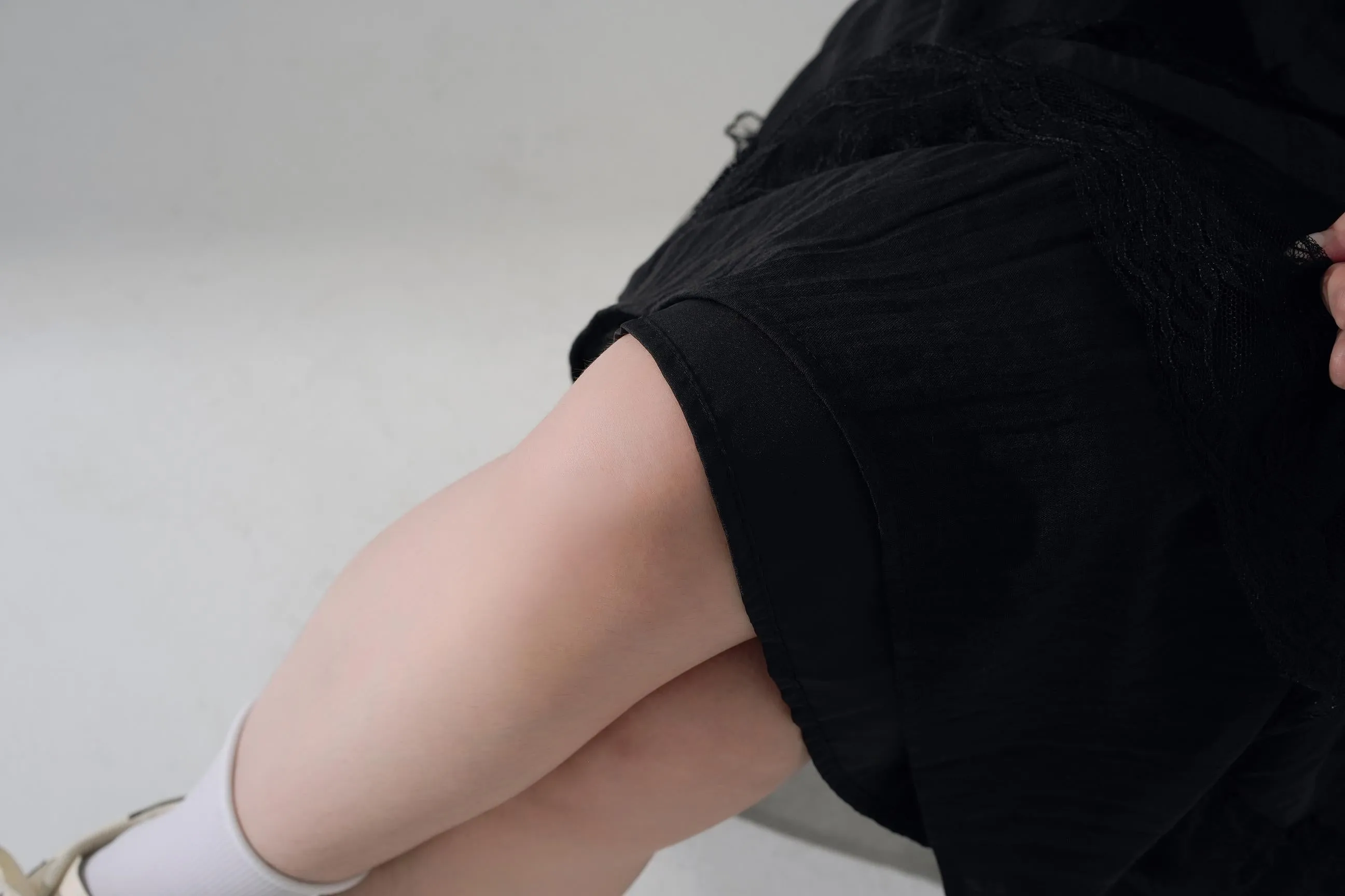 High Waisted Solid Skirt with Mesh Patchwork for a Chic Look