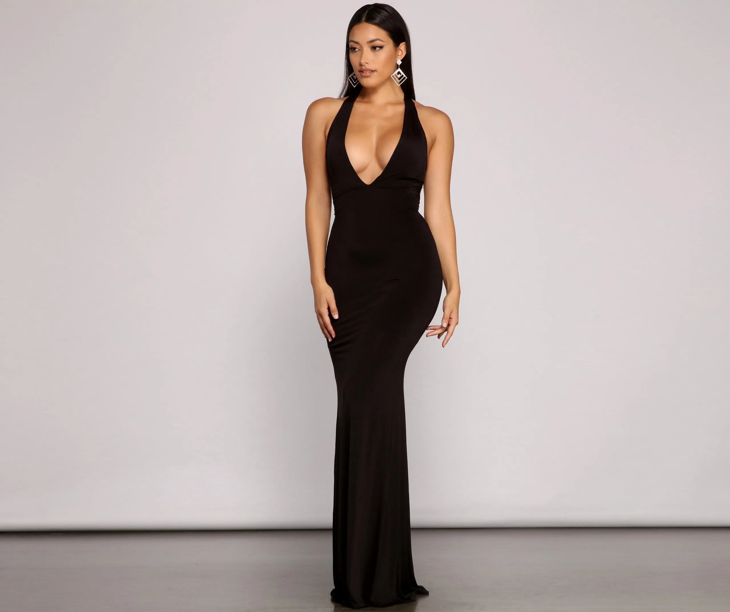 Kelsey Halter Stylish Lace-Up Mermaid Dress