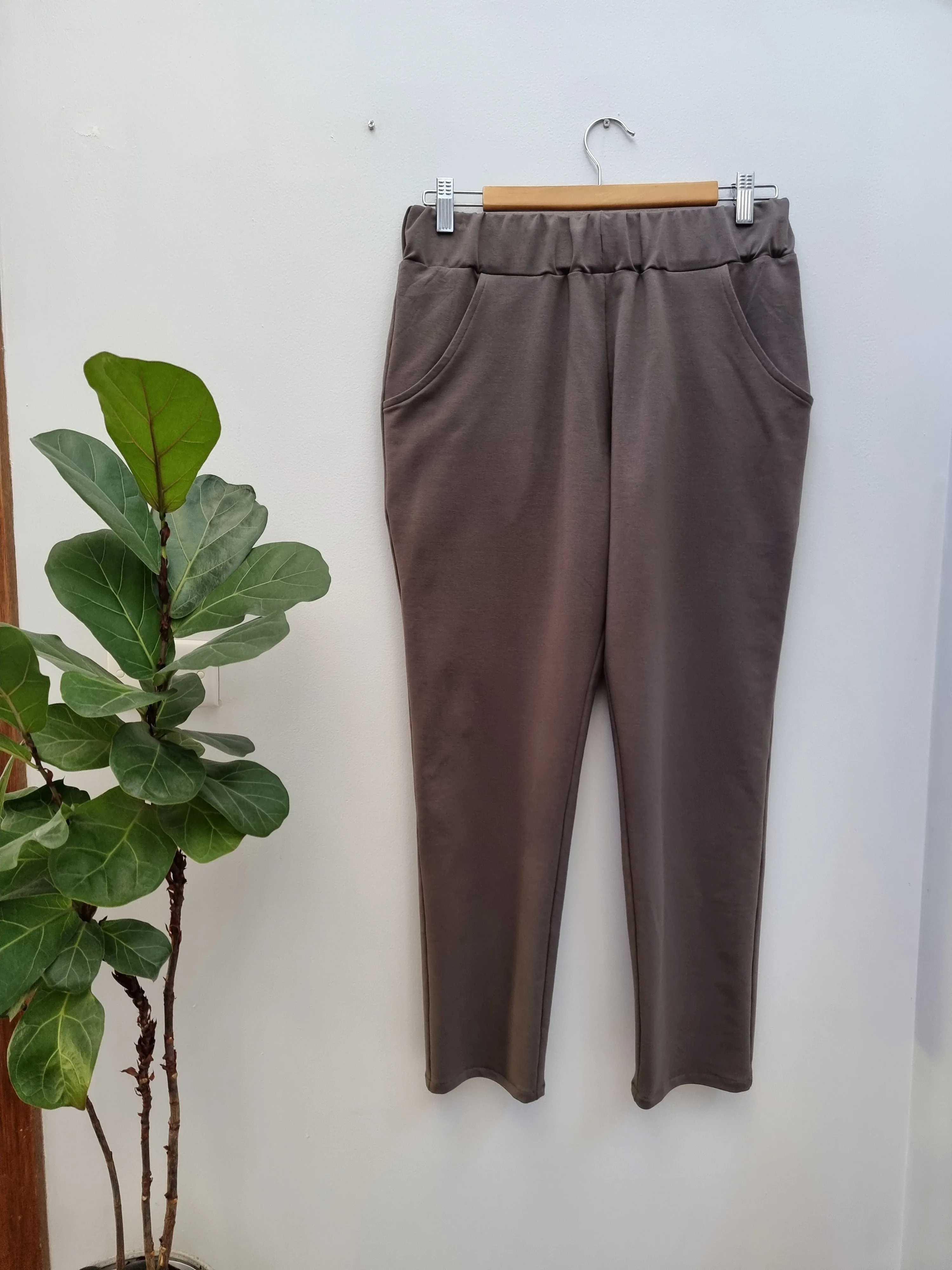 Khaki Slim Leg Casual Pant