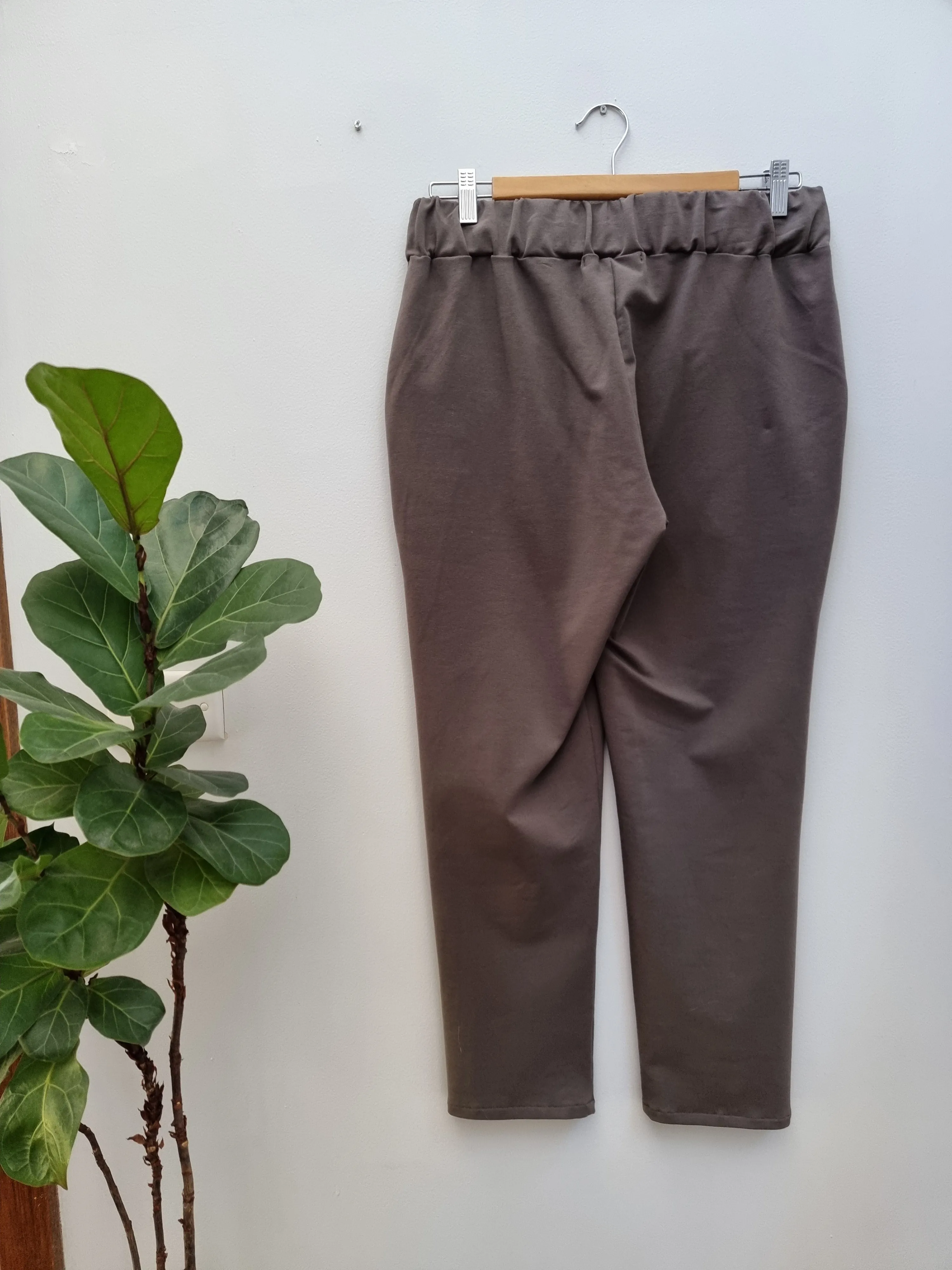 Khaki Slim Leg Casual Pant