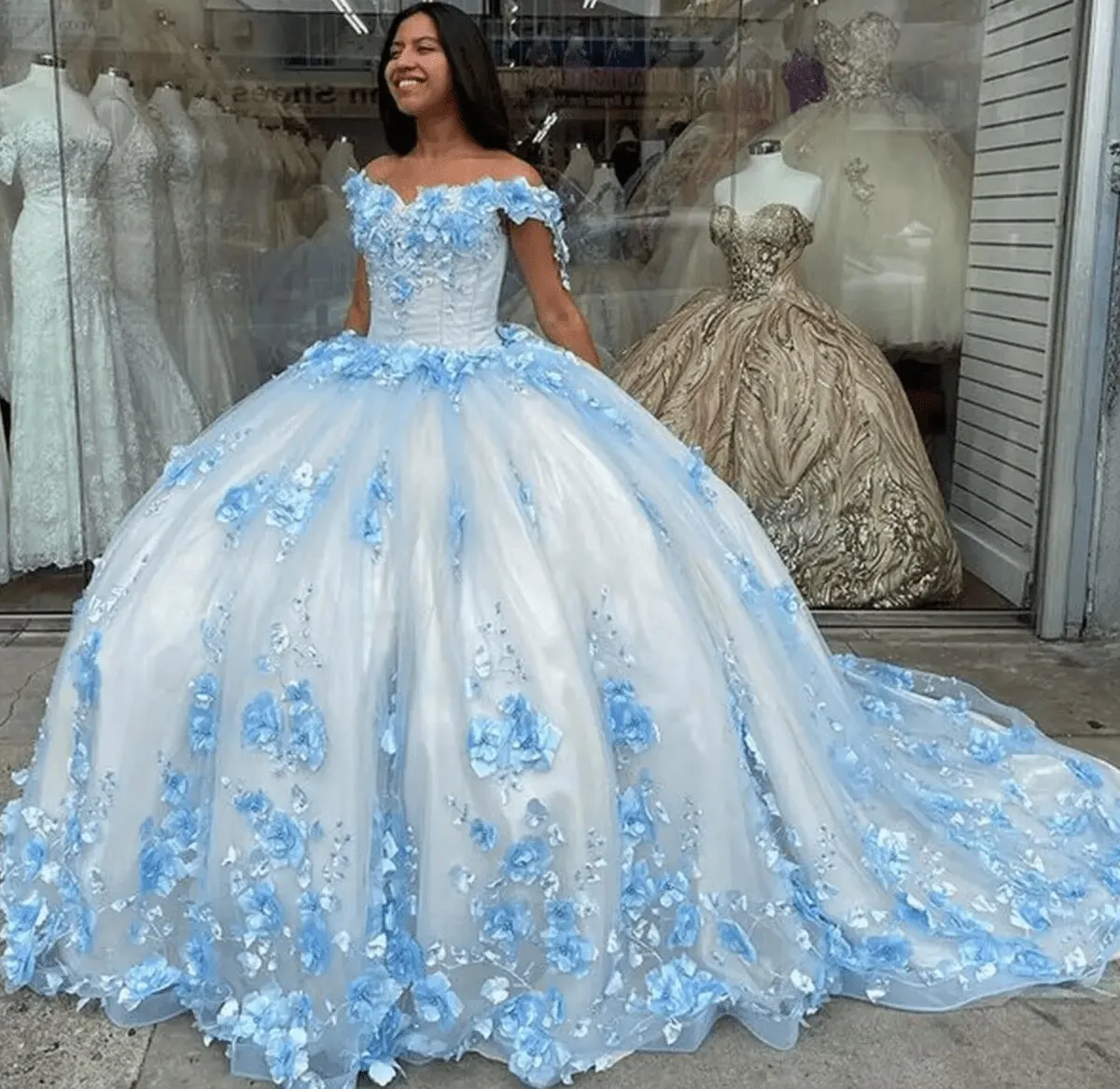 Lace Dresses Off the Shoulder 3D Flowers Quinceanera Dresses