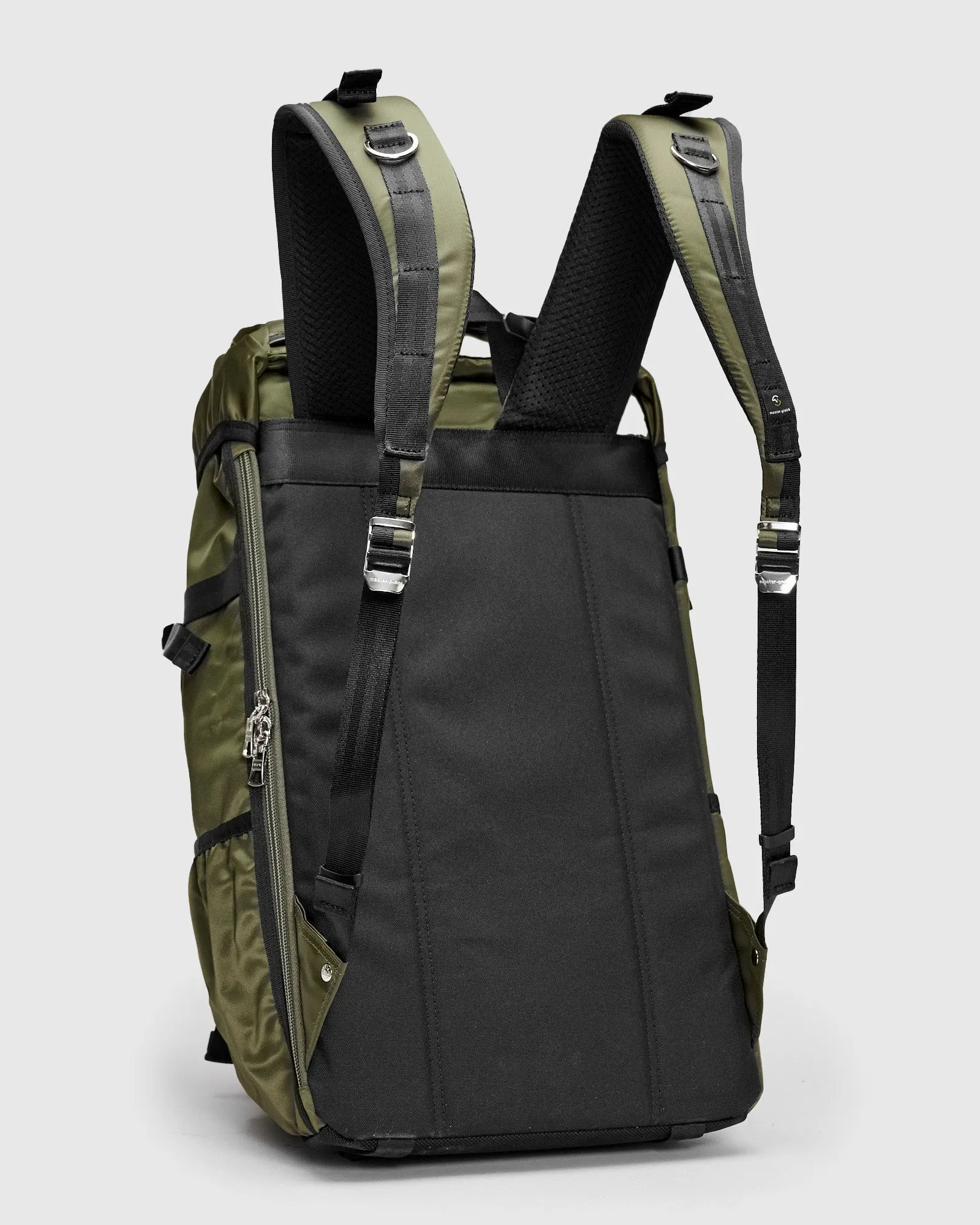 Lightning V2 Backpack in Khaki