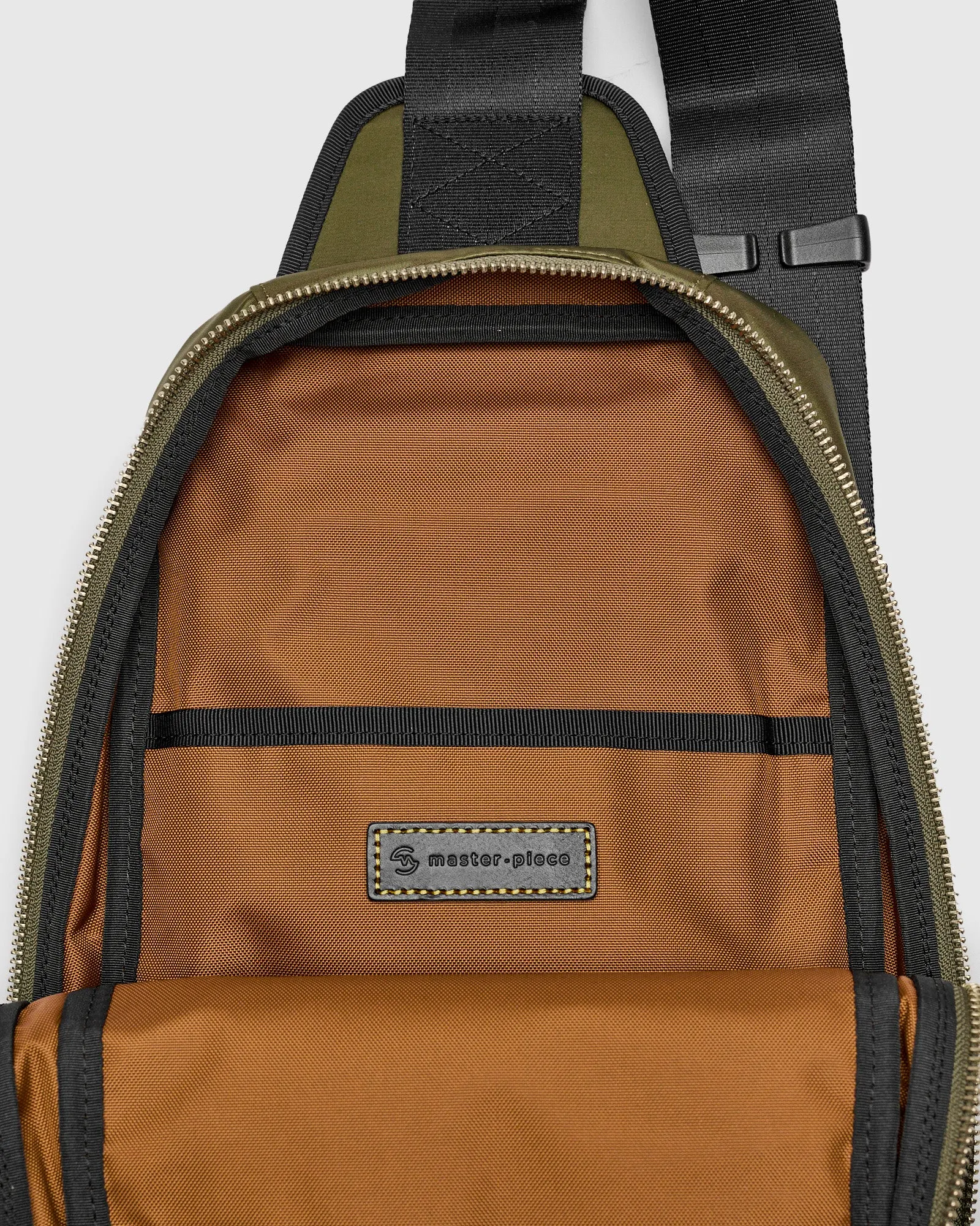 Lightning V2 Shoulder Sling Bag in Khaki