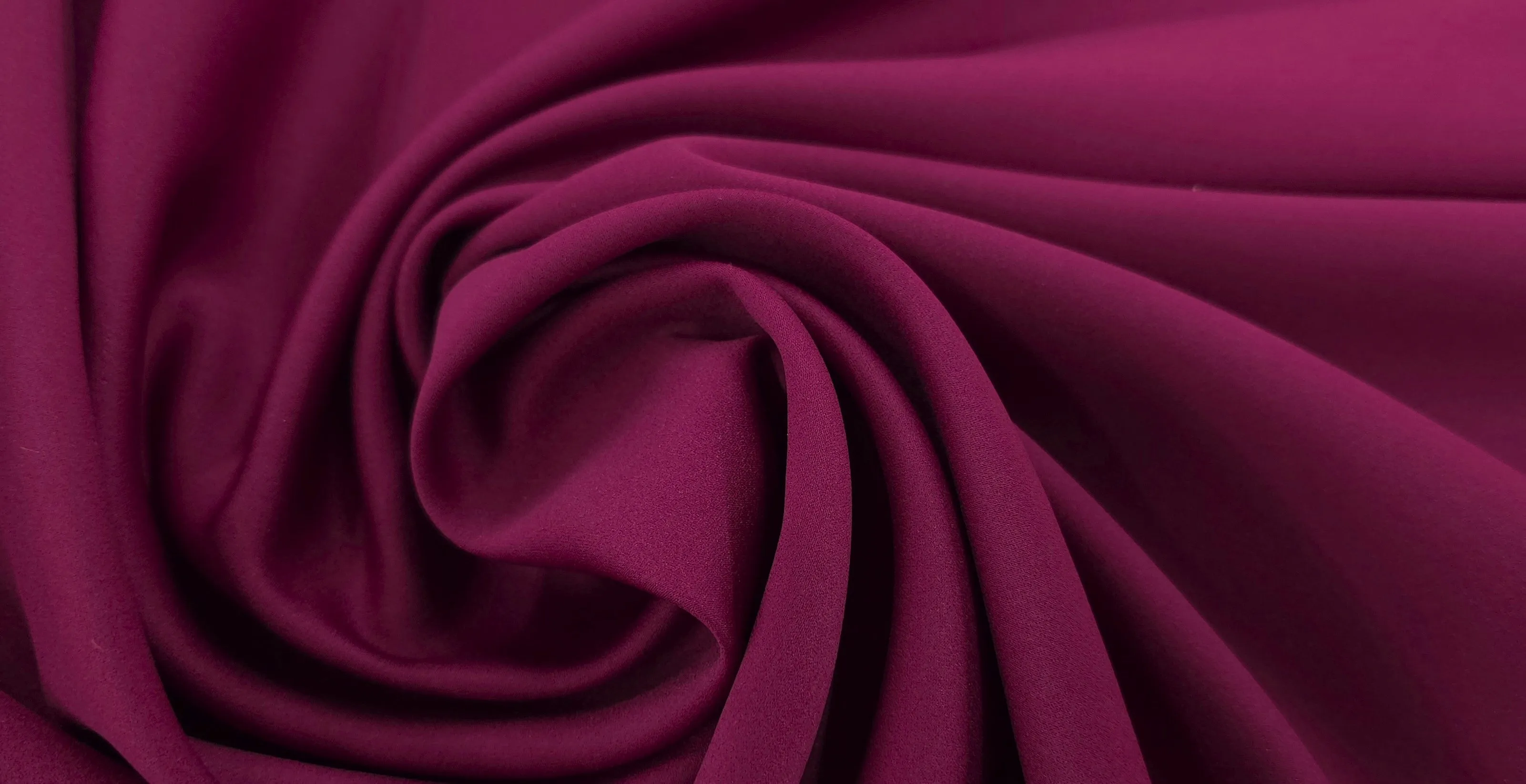 Medium Weight Delustered Satin Port