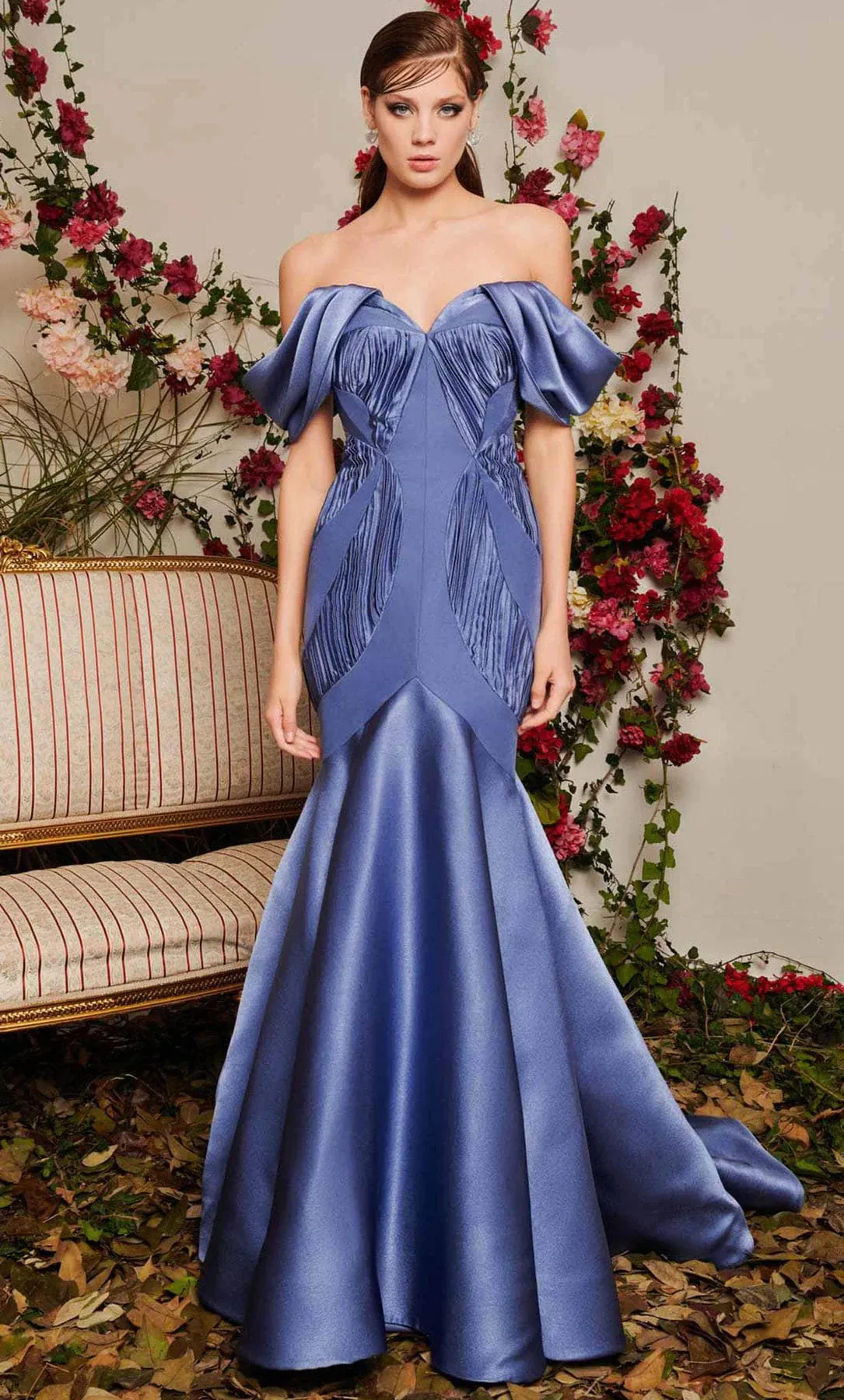 MNM COUTURE N0493