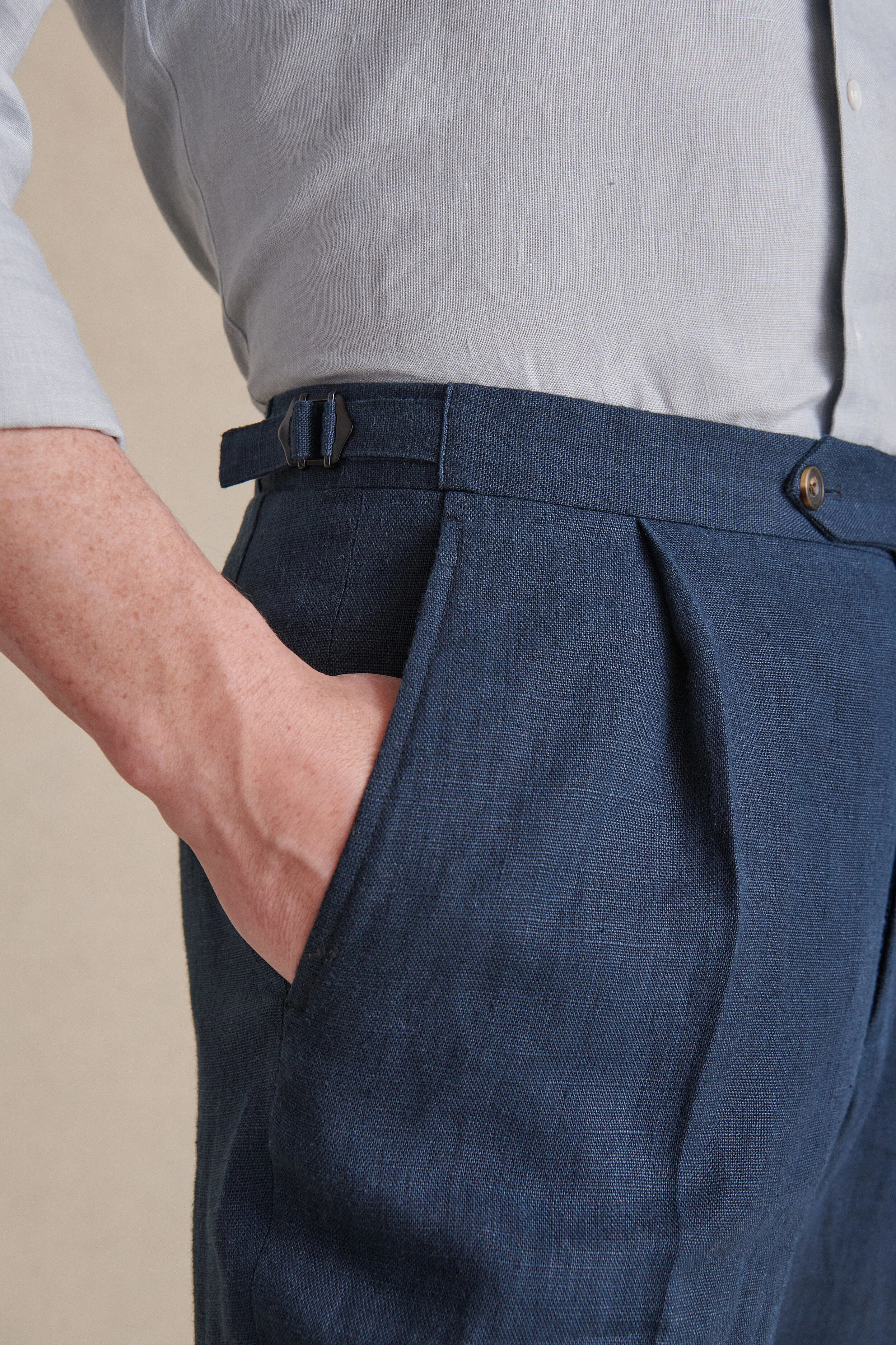 Navy Single Pleat Linen Trousers