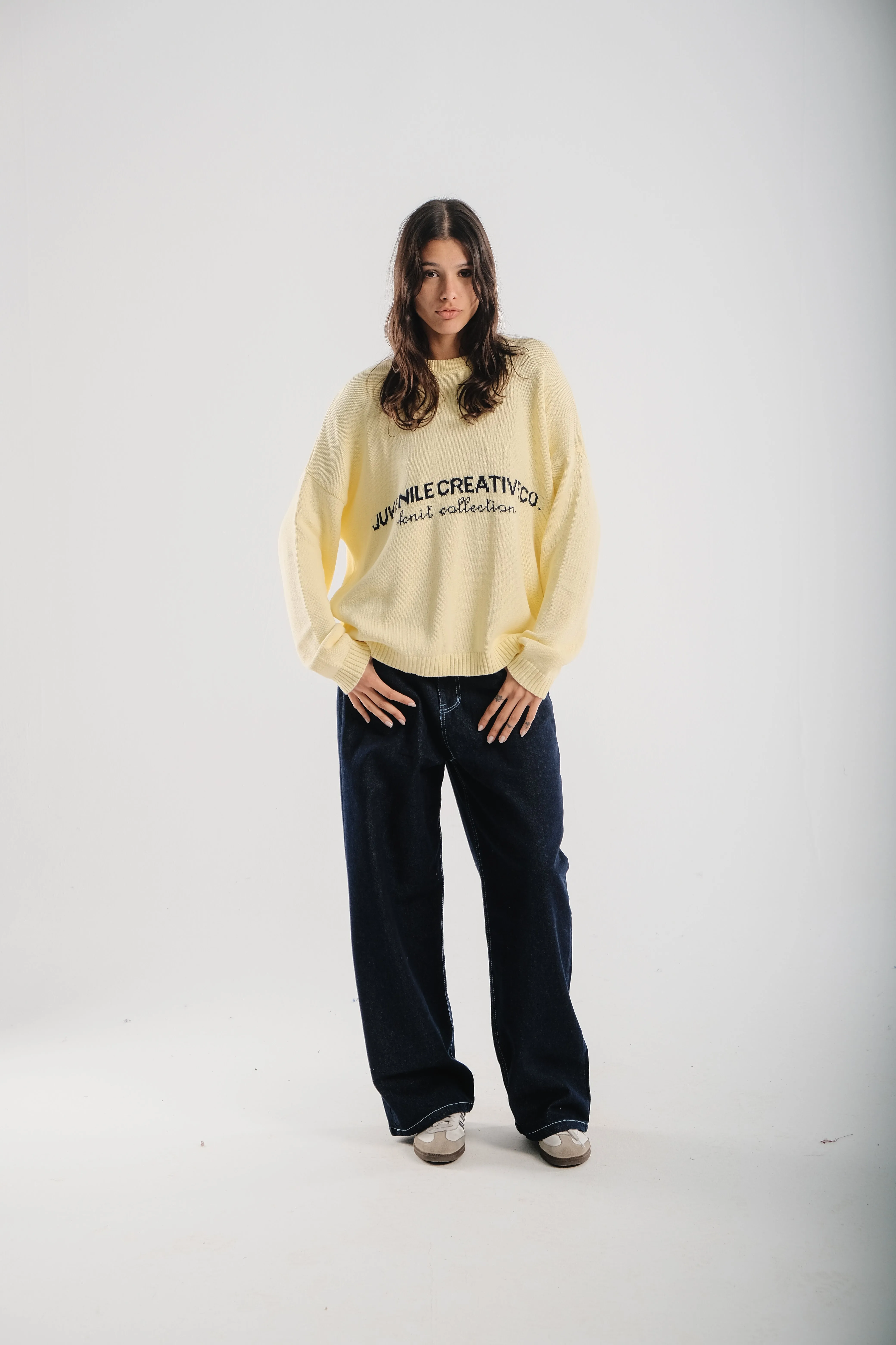 PALE YELLOW KNIT SWEATER
