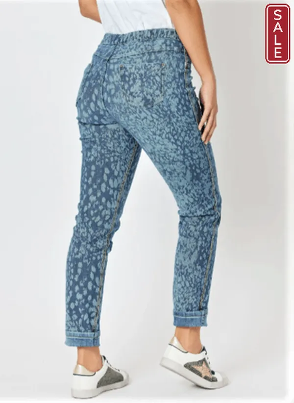 Reversible slim leg jean denim