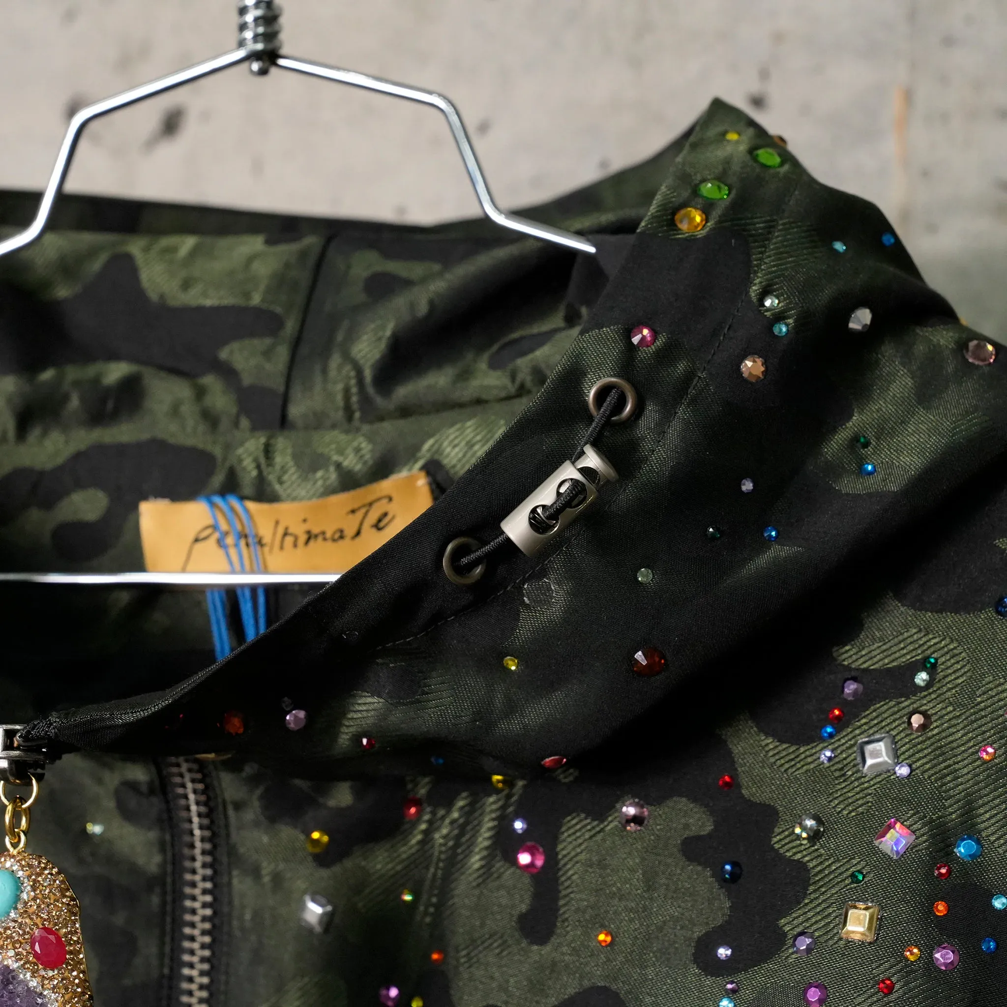 RHINESTONE RAIN MILITARY JACKET / CAMOUFLAGE