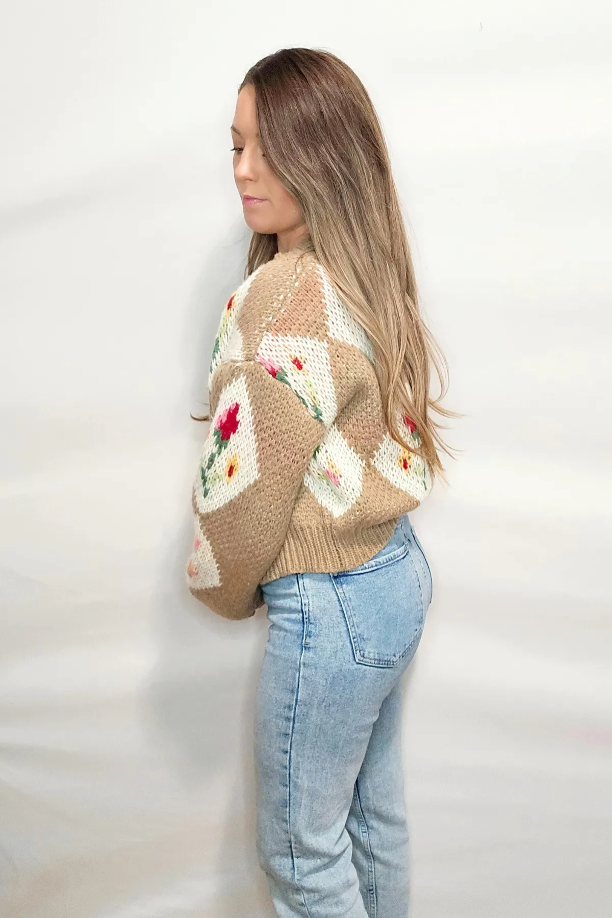Romantic Bouquet Cropped Vintage Floral Cardigan