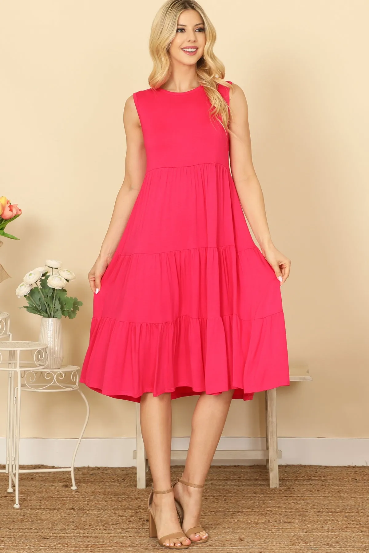 ROUND NECK SLEEVELESS TIERED SOLID DRESS