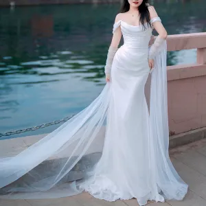 Simple Scoop Neckline Fit and Flare Boho Wedding Dress
