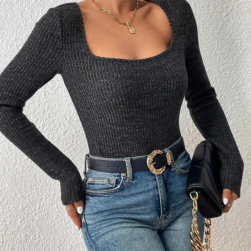 SQUARE NECK RIBBED KNIT TOP