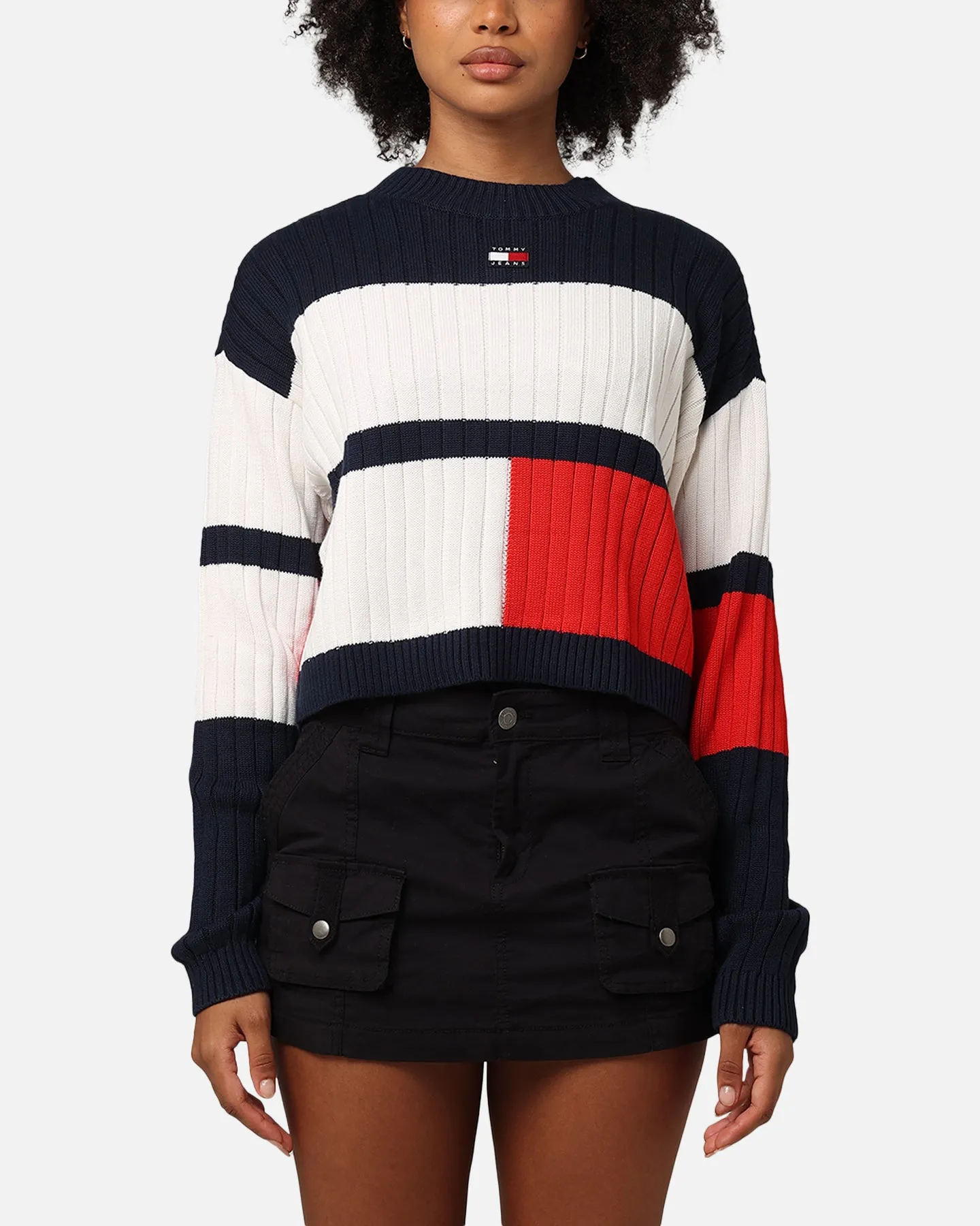Tommy Jeans Women's TJW Colourblock Badge Sweater Ancient White/Multi