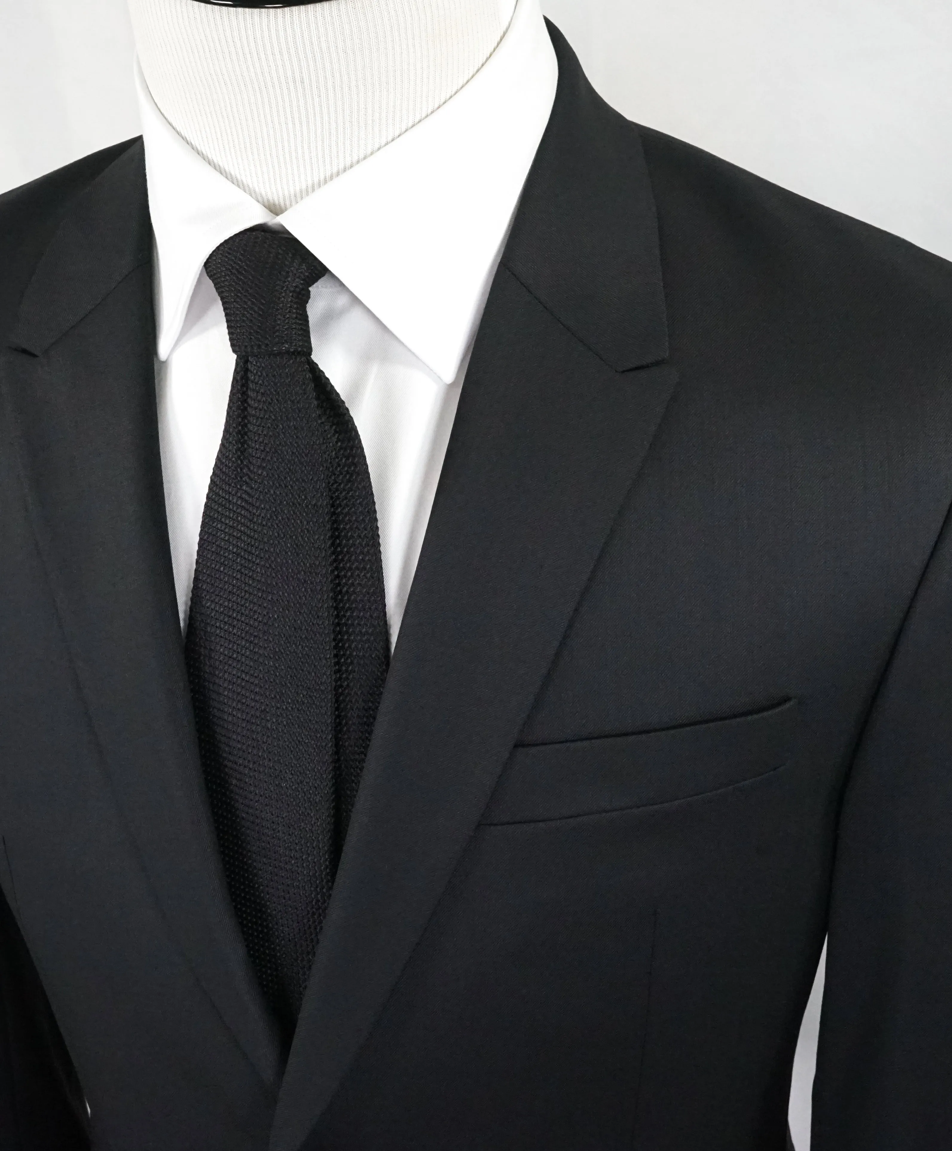 VERSACE COLLECTION - Peak Lapel Black Suit W Baroque Lining - 38R