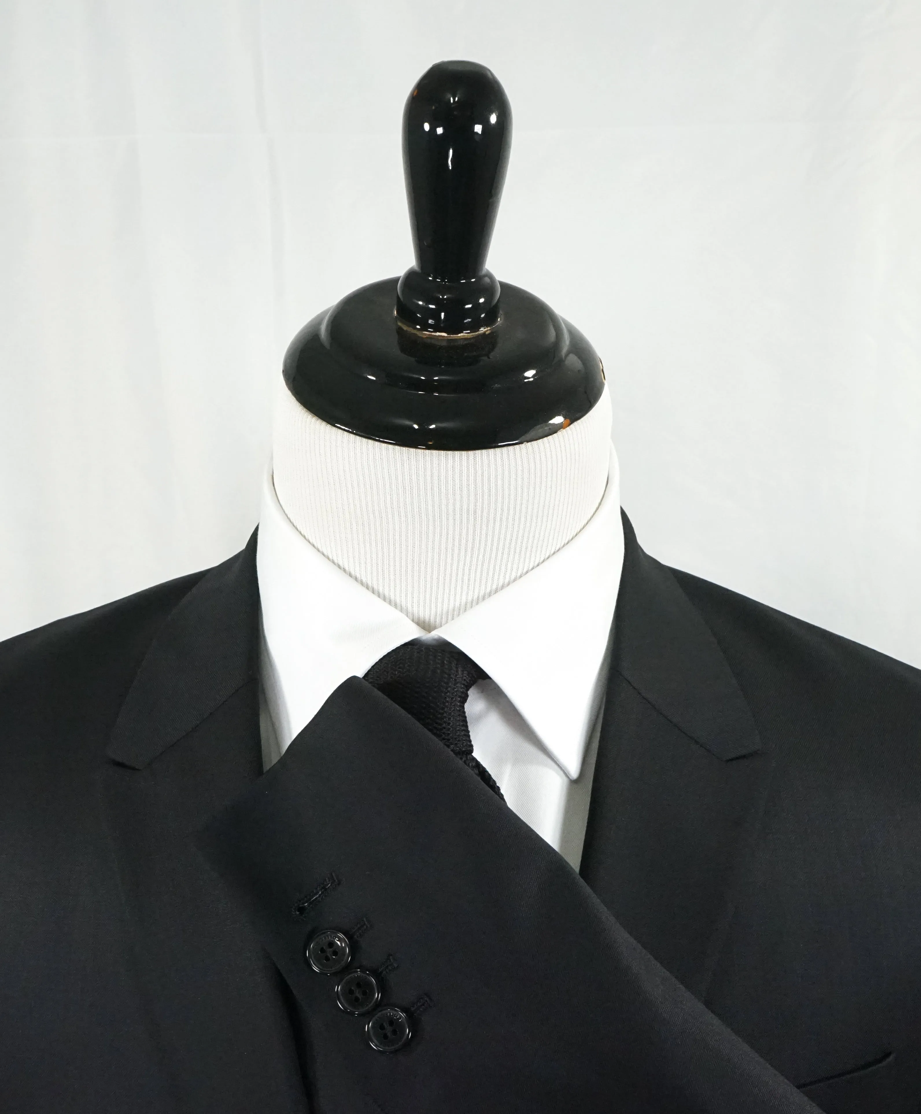 VERSACE COLLECTION - Peak Lapel Black Suit W Baroque Lining - 38R