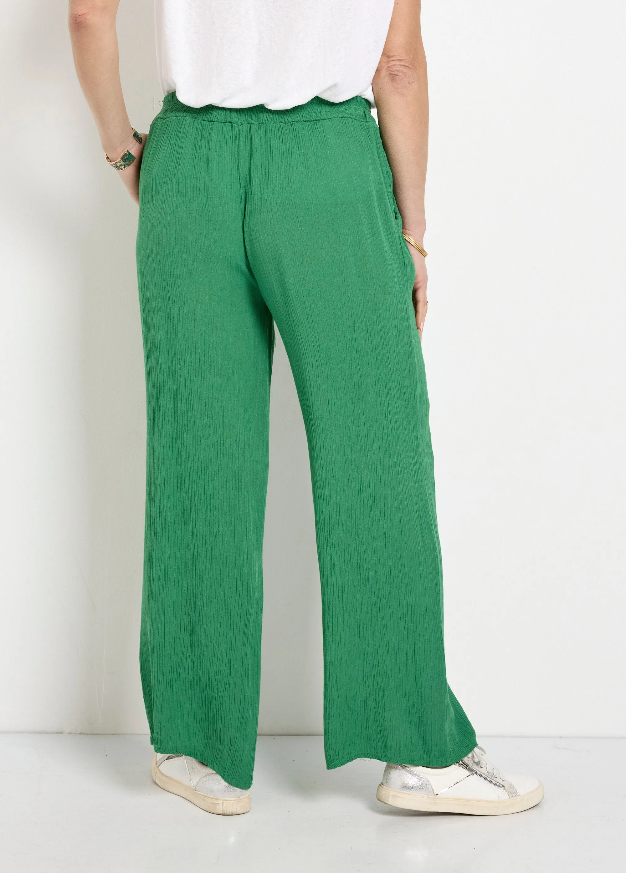 Wide flowing pants with elasticated waist