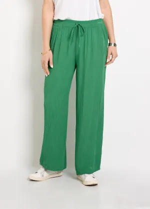Wide flowing pants with elasticated waist