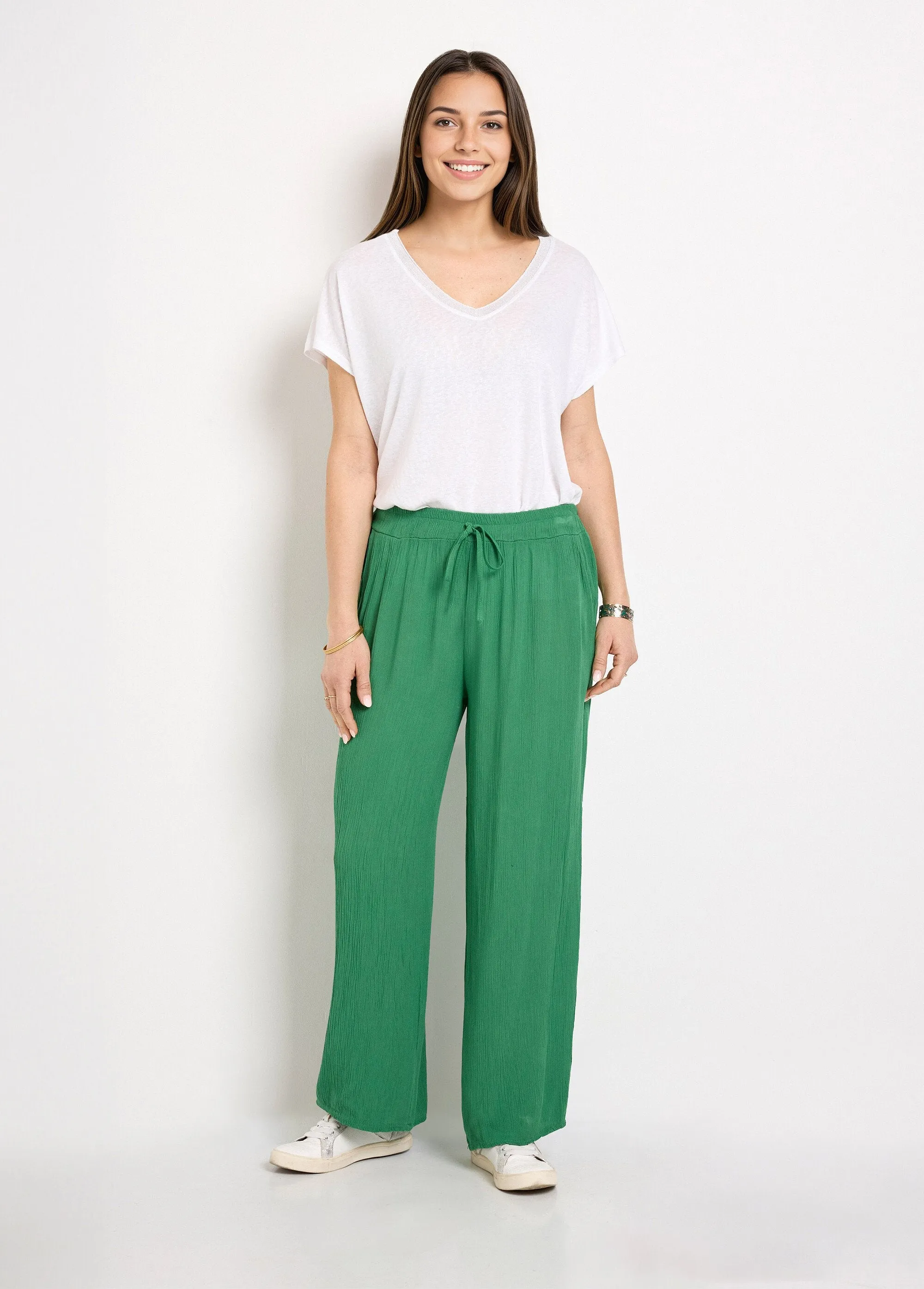 Wide flowing pants with elasticated waist