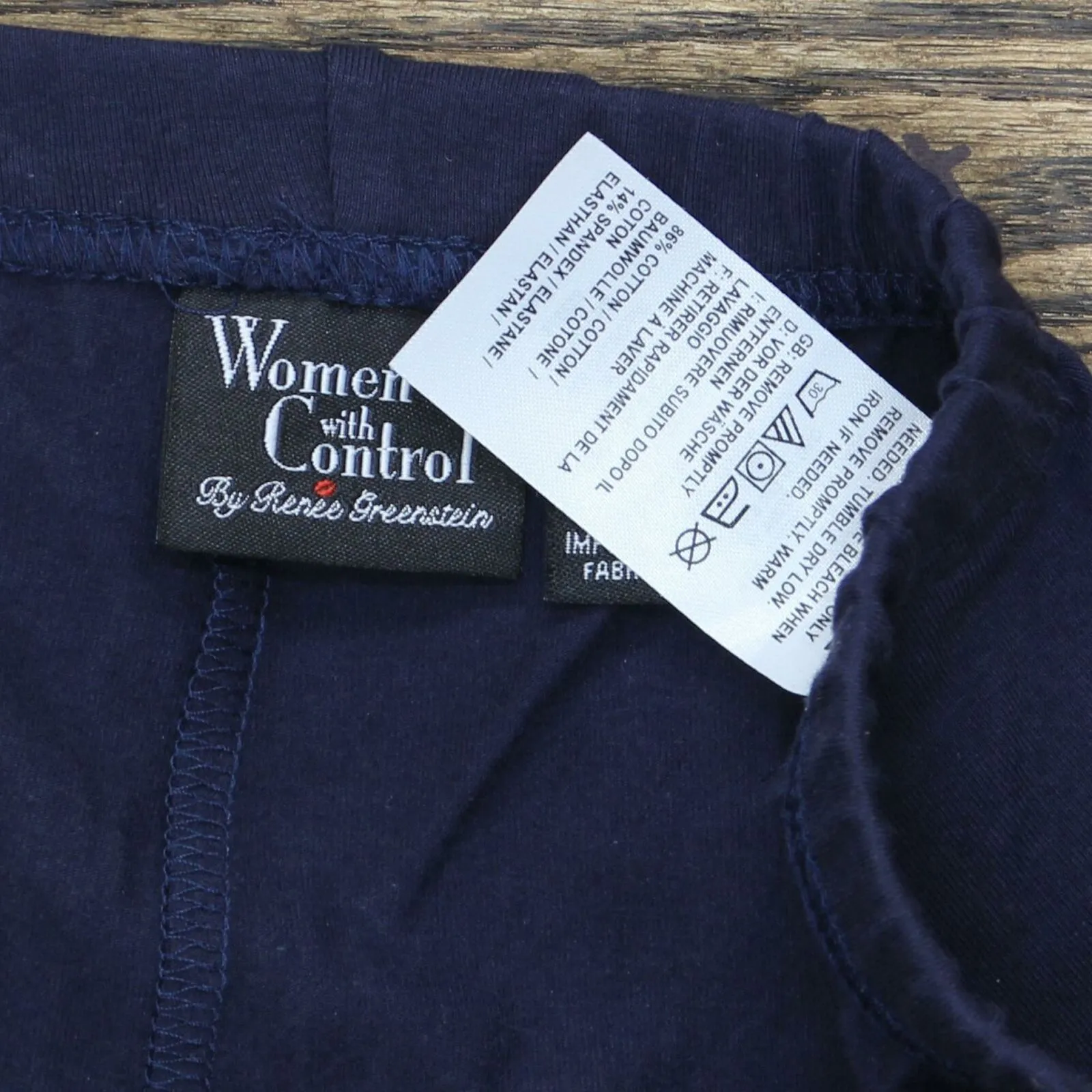 Women with Control Pull On Knit Crop Pants