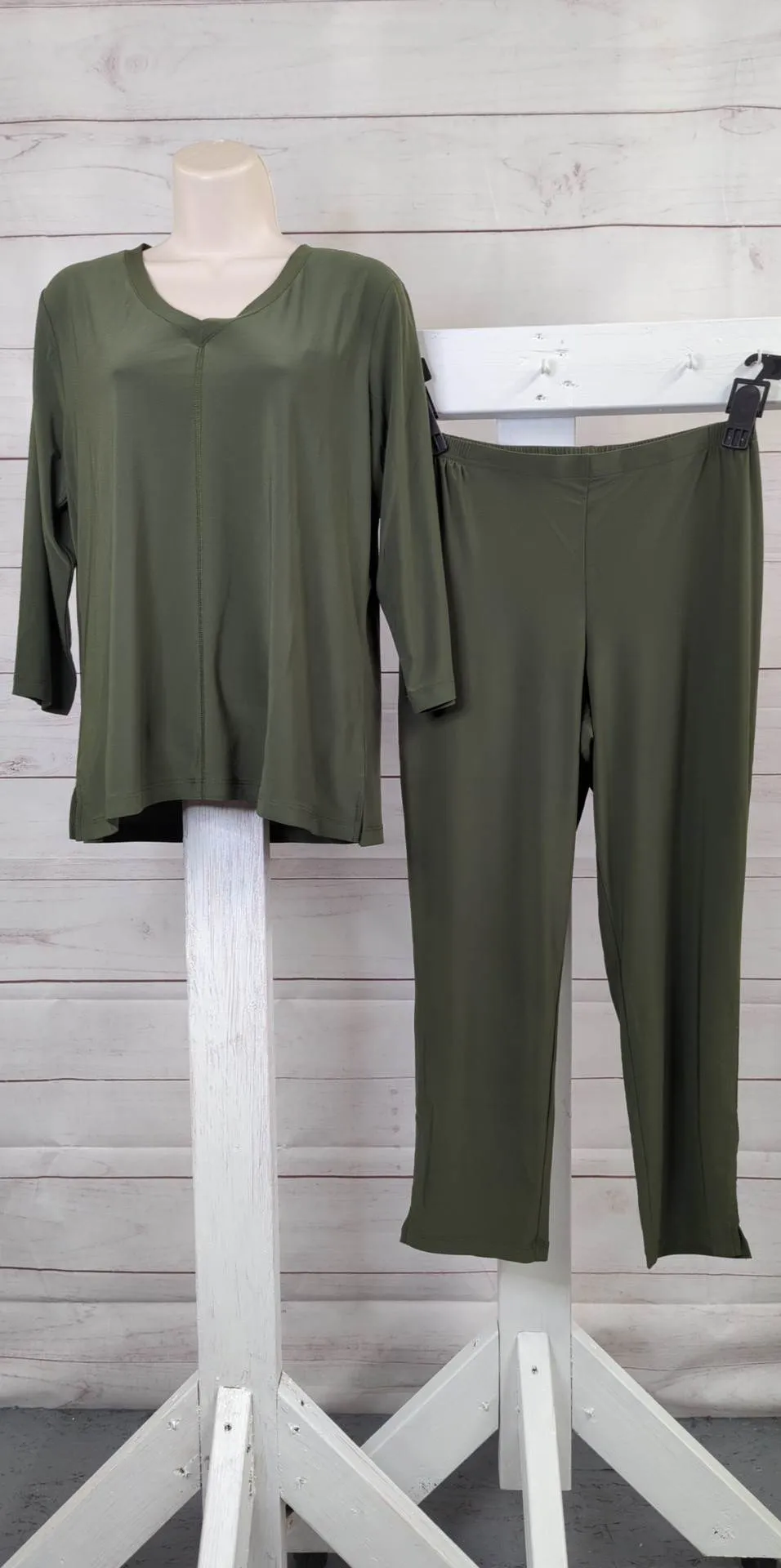 XSM OLIVE A518208 Attitudes by Renee TALL Como Jersey 3Pc Wardrobe Warrior Set